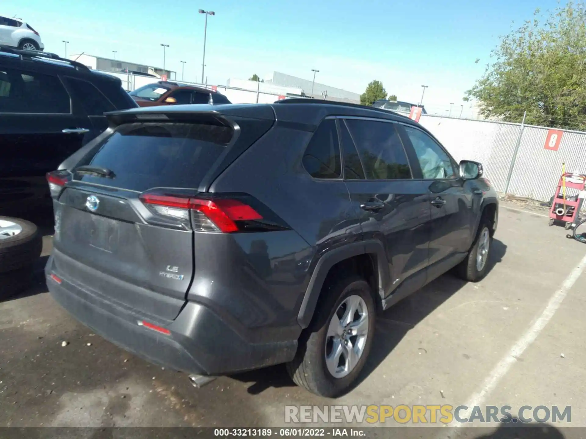 4 Photograph of a damaged car 2T3MWRFV1KW030954 TOYOTA RAV4 2019