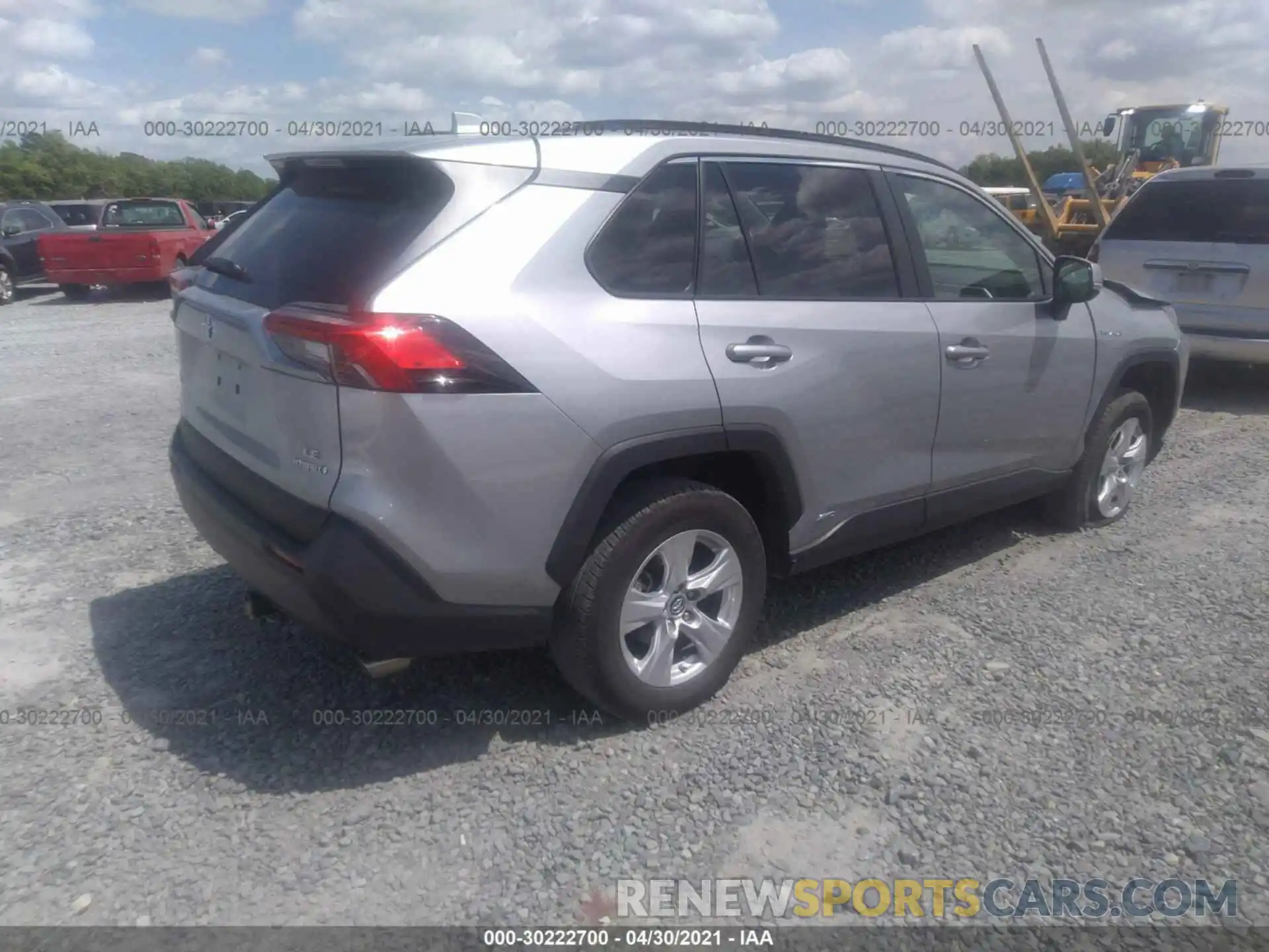 4 Photograph of a damaged car 2T3MWRFV1KW041596 TOYOTA RAV4 2019