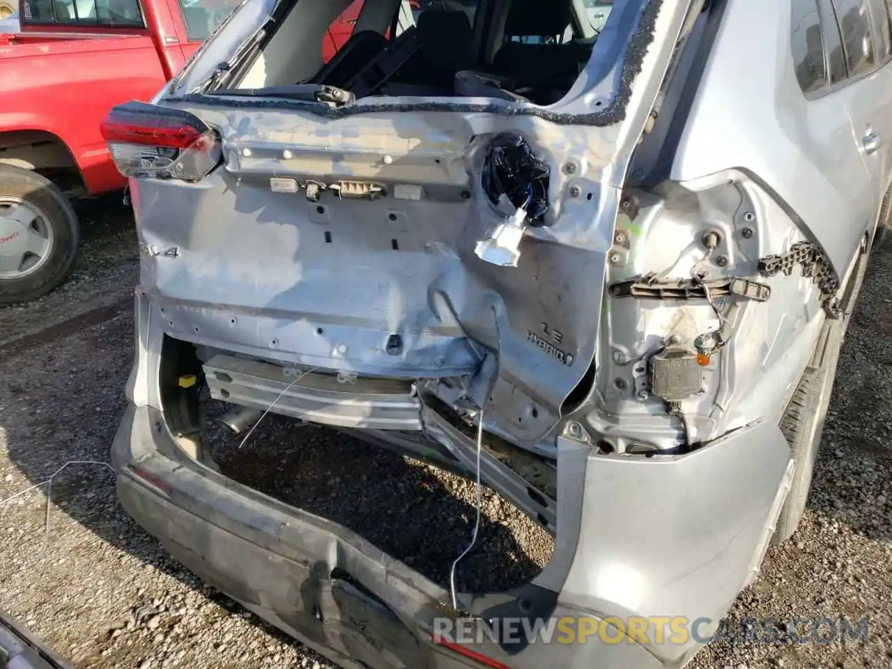 9 Фотография поврежденного автомобиля 2T3MWRFV1KW044630 TOYOTA RAV4 2019