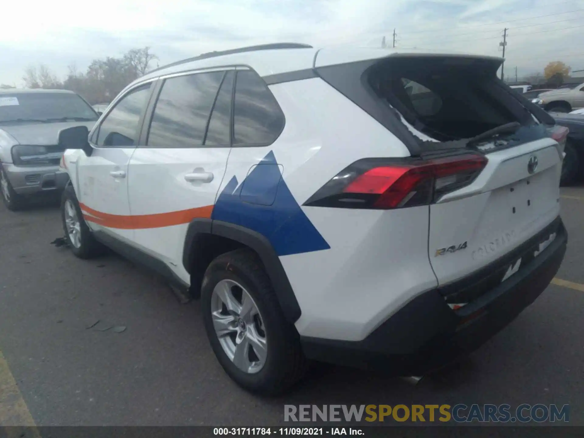 3 Photograph of a damaged car 2T3MWRFV2KW011832 TOYOTA RAV4 2019