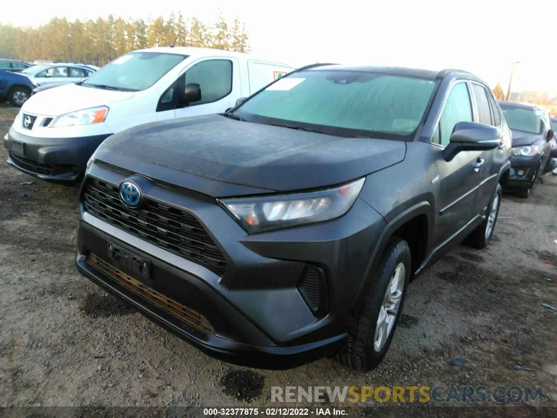 2 Photograph of a damaged car 2T3MWRFV2KW012205 TOYOTA RAV4 2019