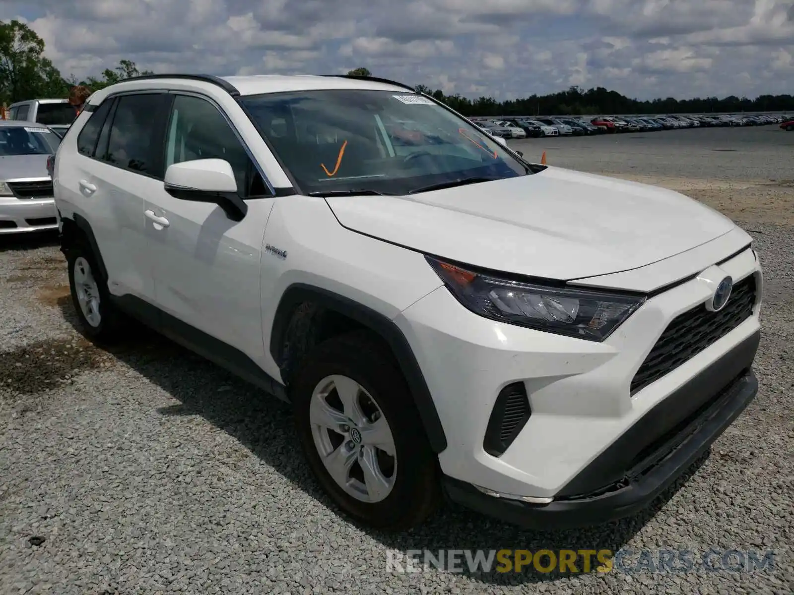 1 Photograph of a damaged car 2T3MWRFV3KW003934 TOYOTA RAV4 2019