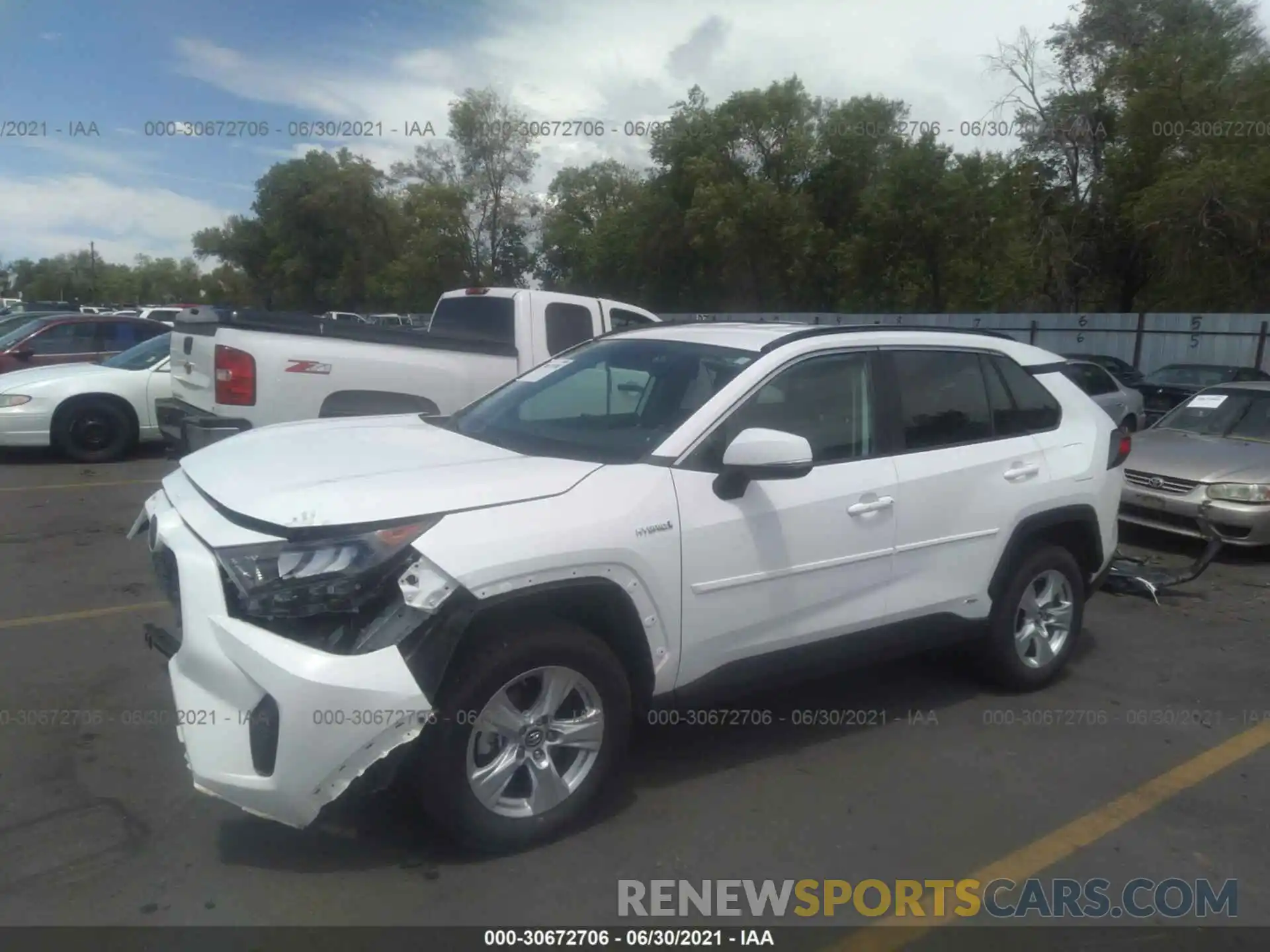 2 Photograph of a damaged car 2T3MWRFV3KW017767 TOYOTA RAV4 2019