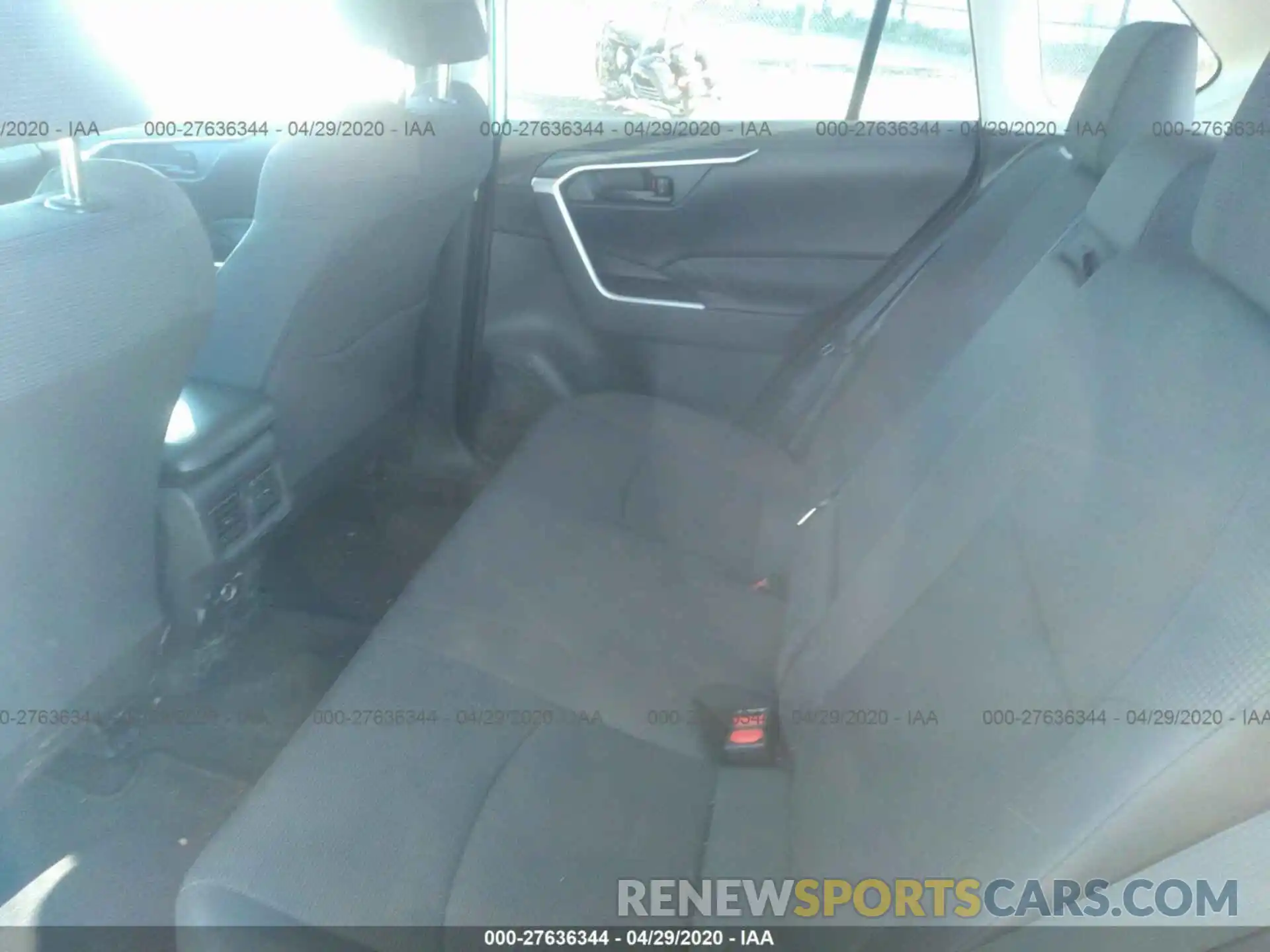 8 Photograph of a damaged car 2T3MWRFV3KW017817 TOYOTA RAV4 2019