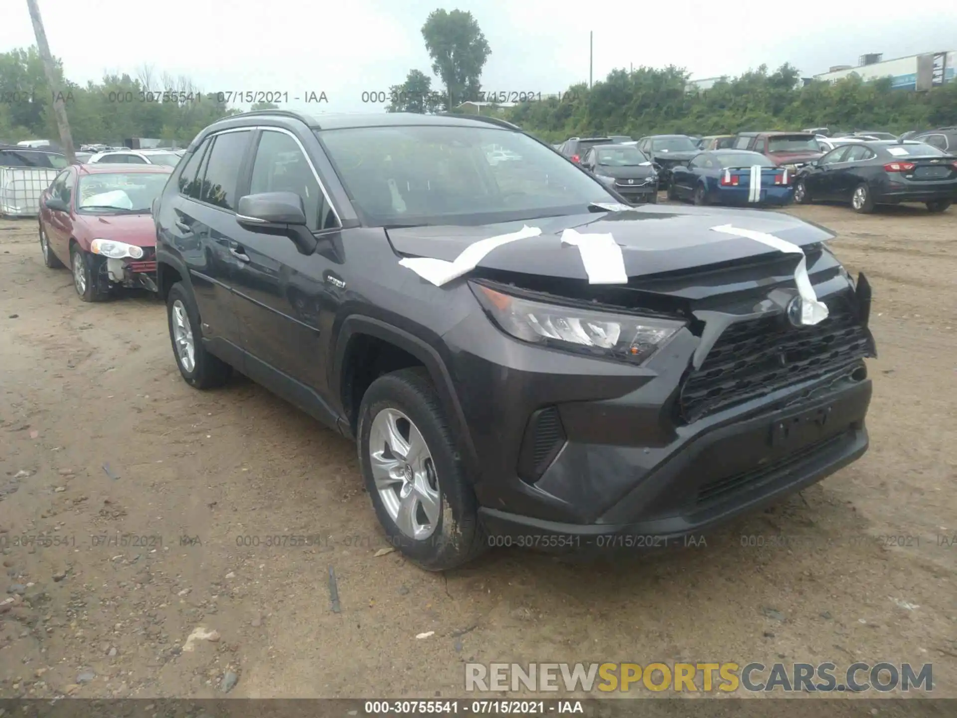 1 Photograph of a damaged car 2T3MWRFV3KW025318 TOYOTA RAV4 2019