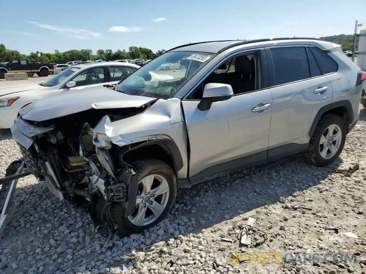 2 Photograph of a damaged car 2T3MWRFV4KW016353 TOYOTA RAV4 2019