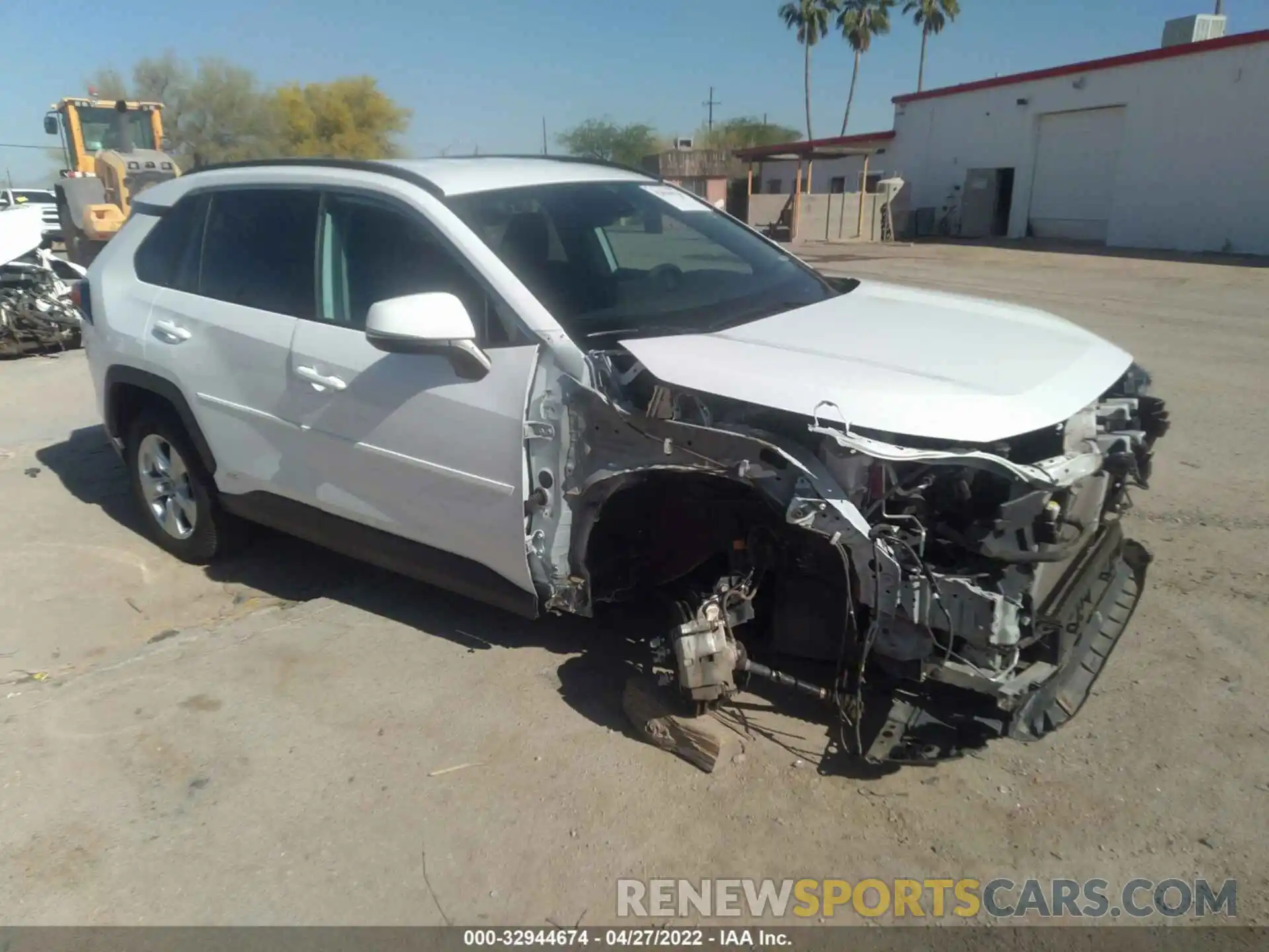 1 Photograph of a damaged car 2T3MWRFV4KW031967 TOYOTA RAV4 2019