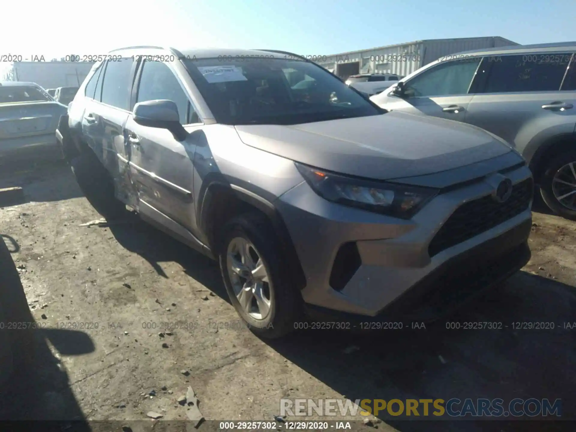 1 Photograph of a damaged car 2T3MWRFV4KW033735 TOYOTA RAV4 2019