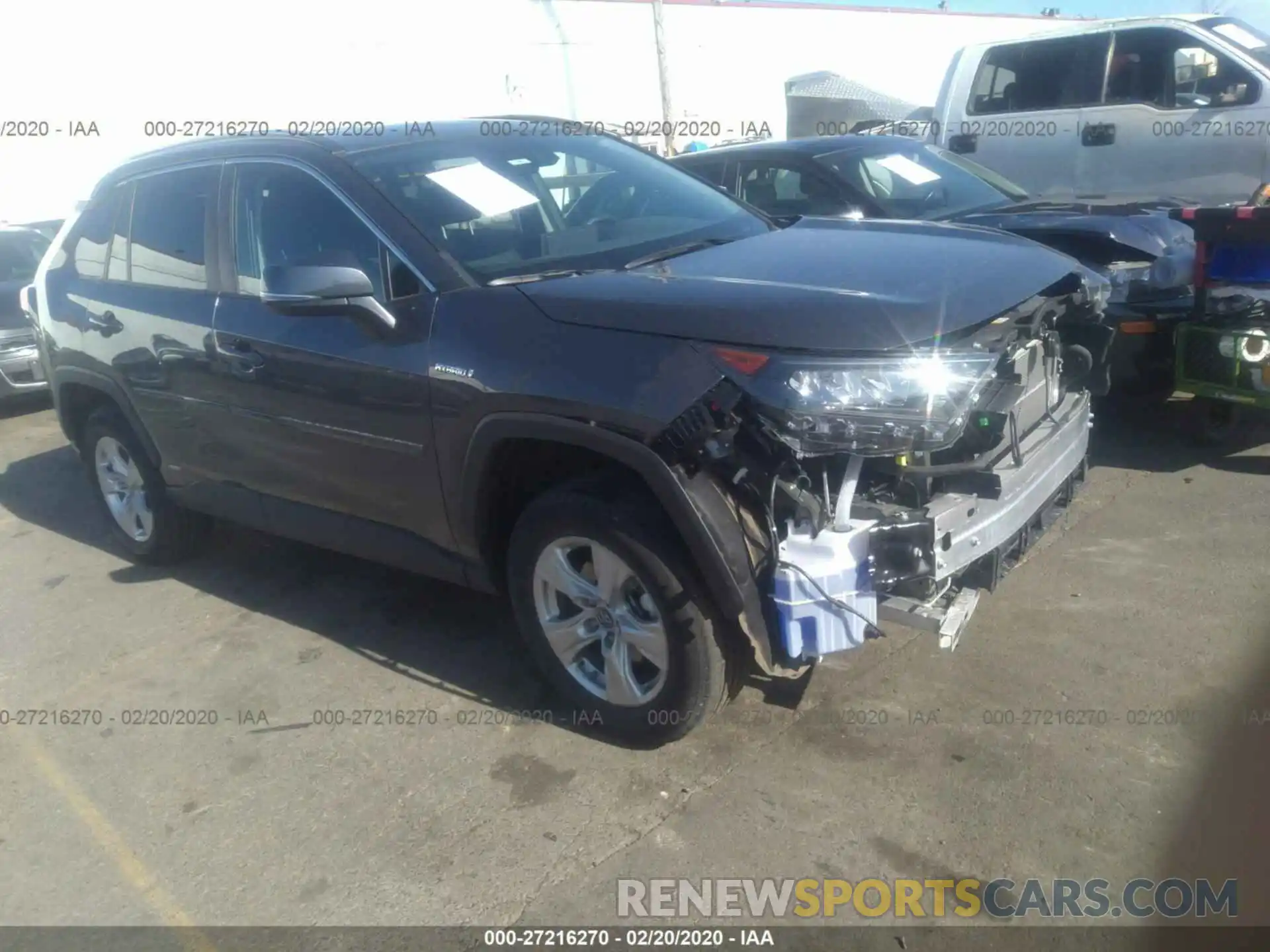 1 Фотография поврежденного автомобиля 2T3MWRFV5KW010724 TOYOTA RAV4 2019