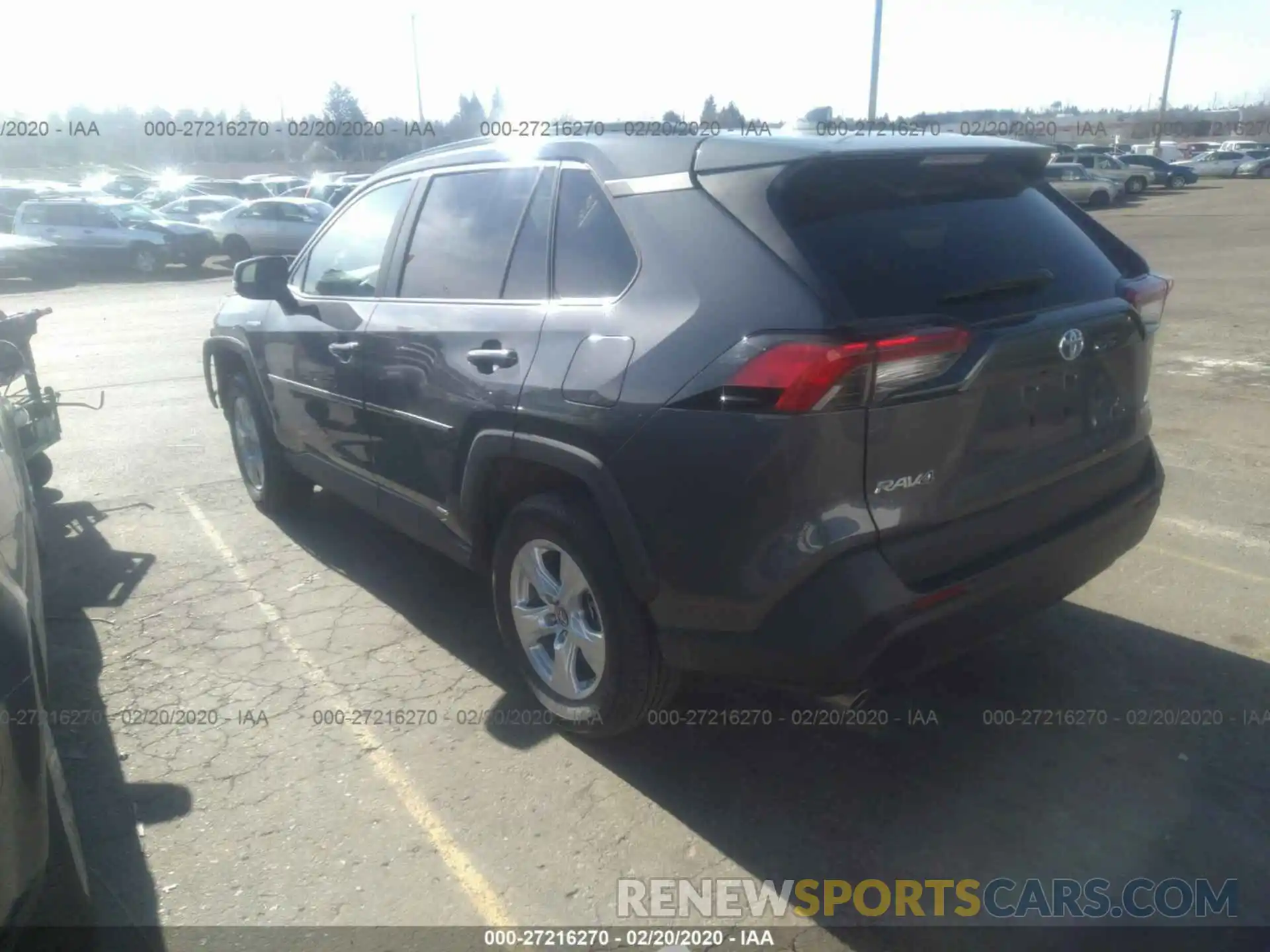 3 Photograph of a damaged car 2T3MWRFV5KW010724 TOYOTA RAV4 2019