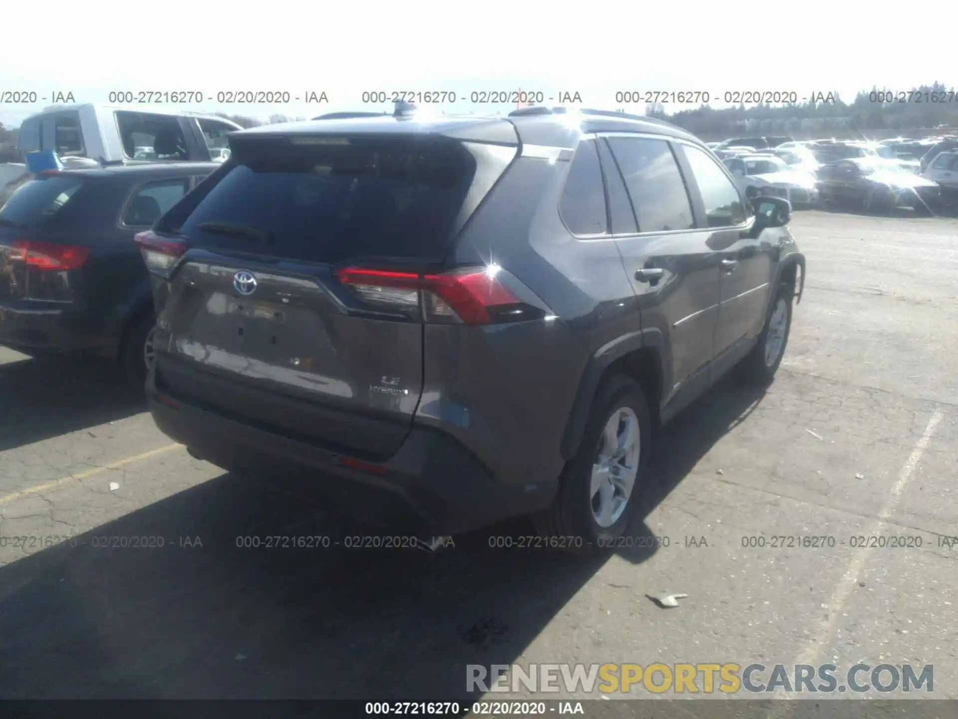 4 Фотография поврежденного автомобиля 2T3MWRFV5KW010724 TOYOTA RAV4 2019