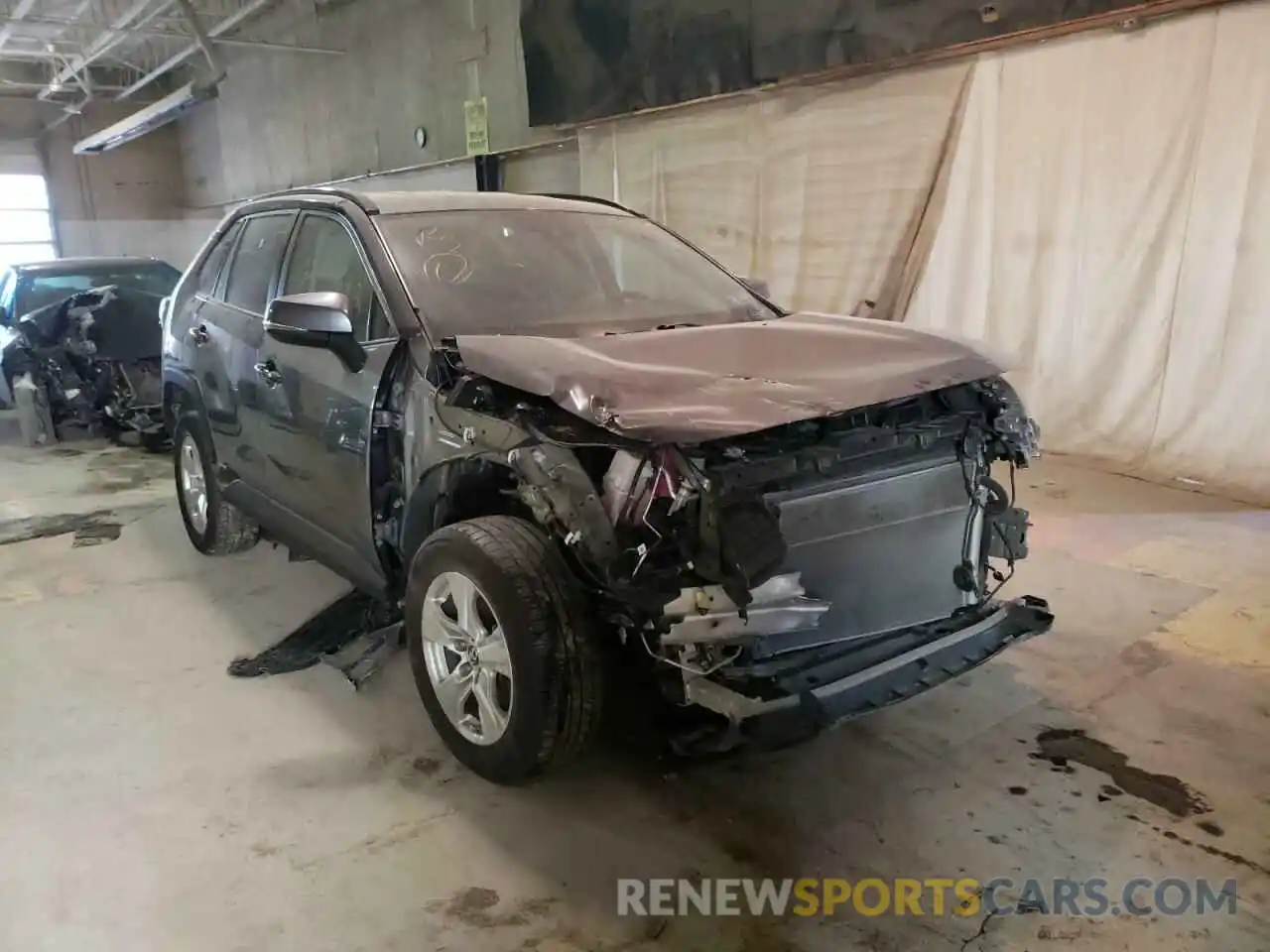 9 Photograph of a damaged car 2T3MWRFV5KW036160 TOYOTA RAV4 2019