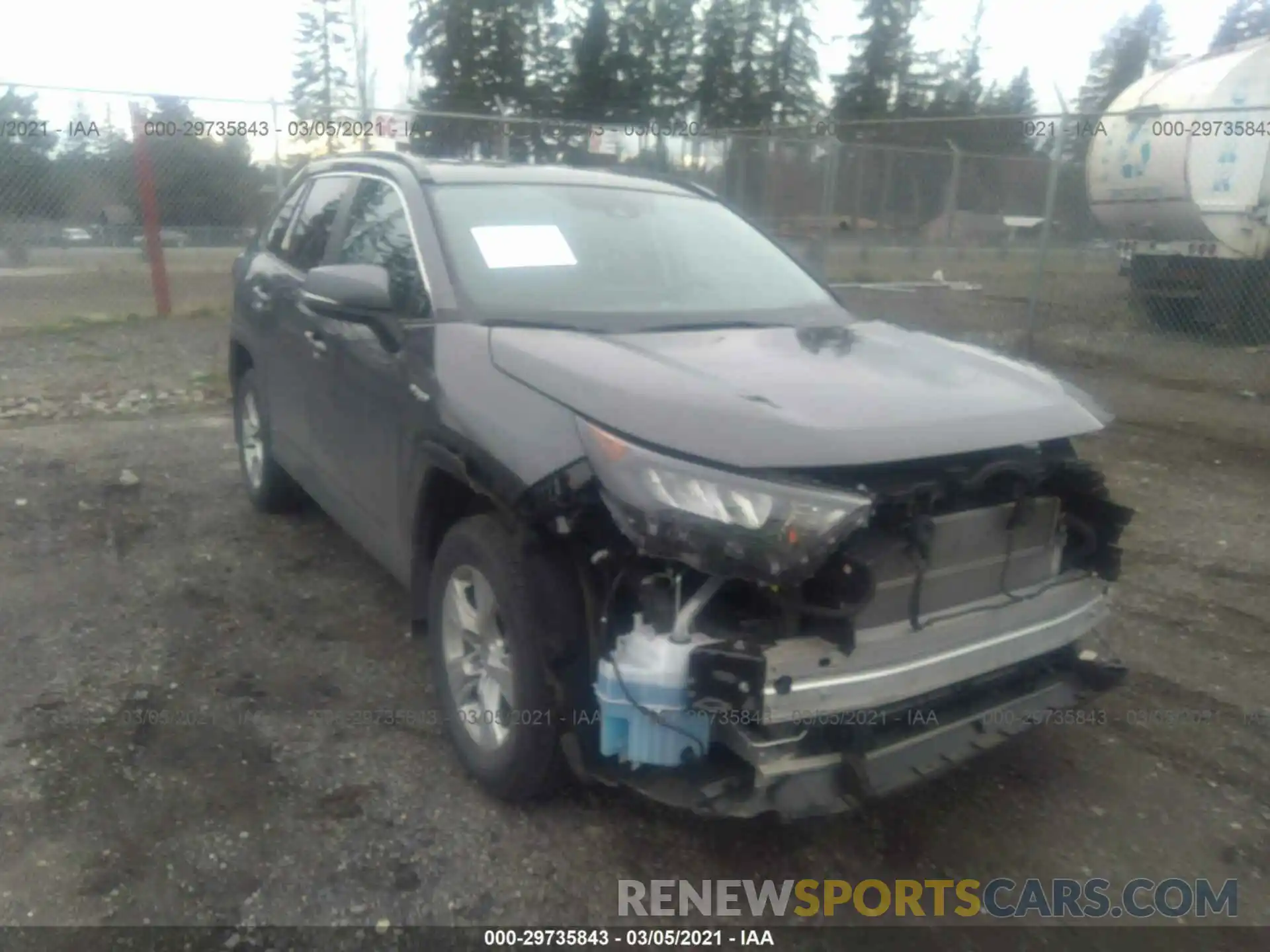 1 Photograph of a damaged car 2T3MWRFV5KW036806 TOYOTA RAV4 2019