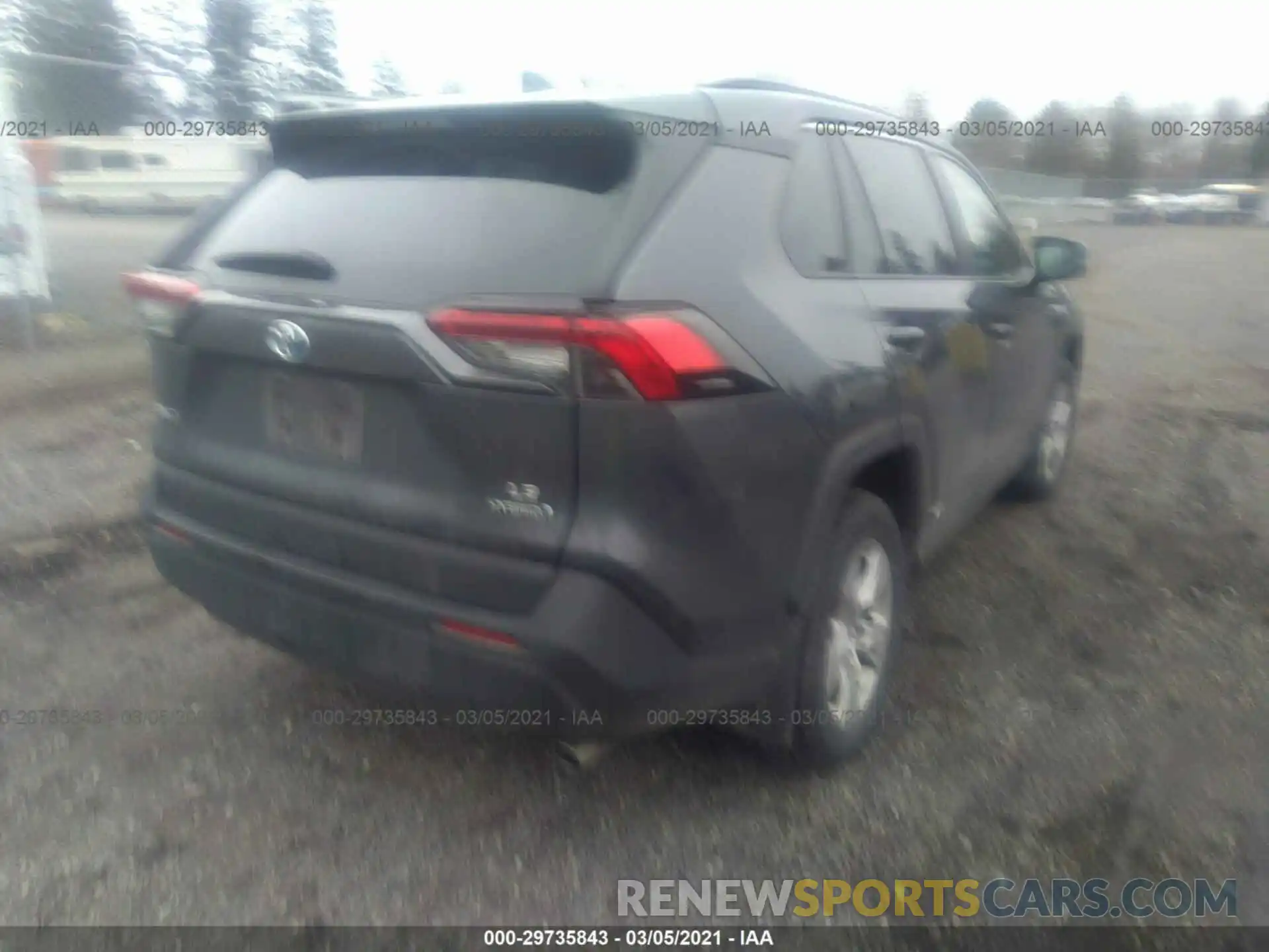 4 Photograph of a damaged car 2T3MWRFV5KW036806 TOYOTA RAV4 2019