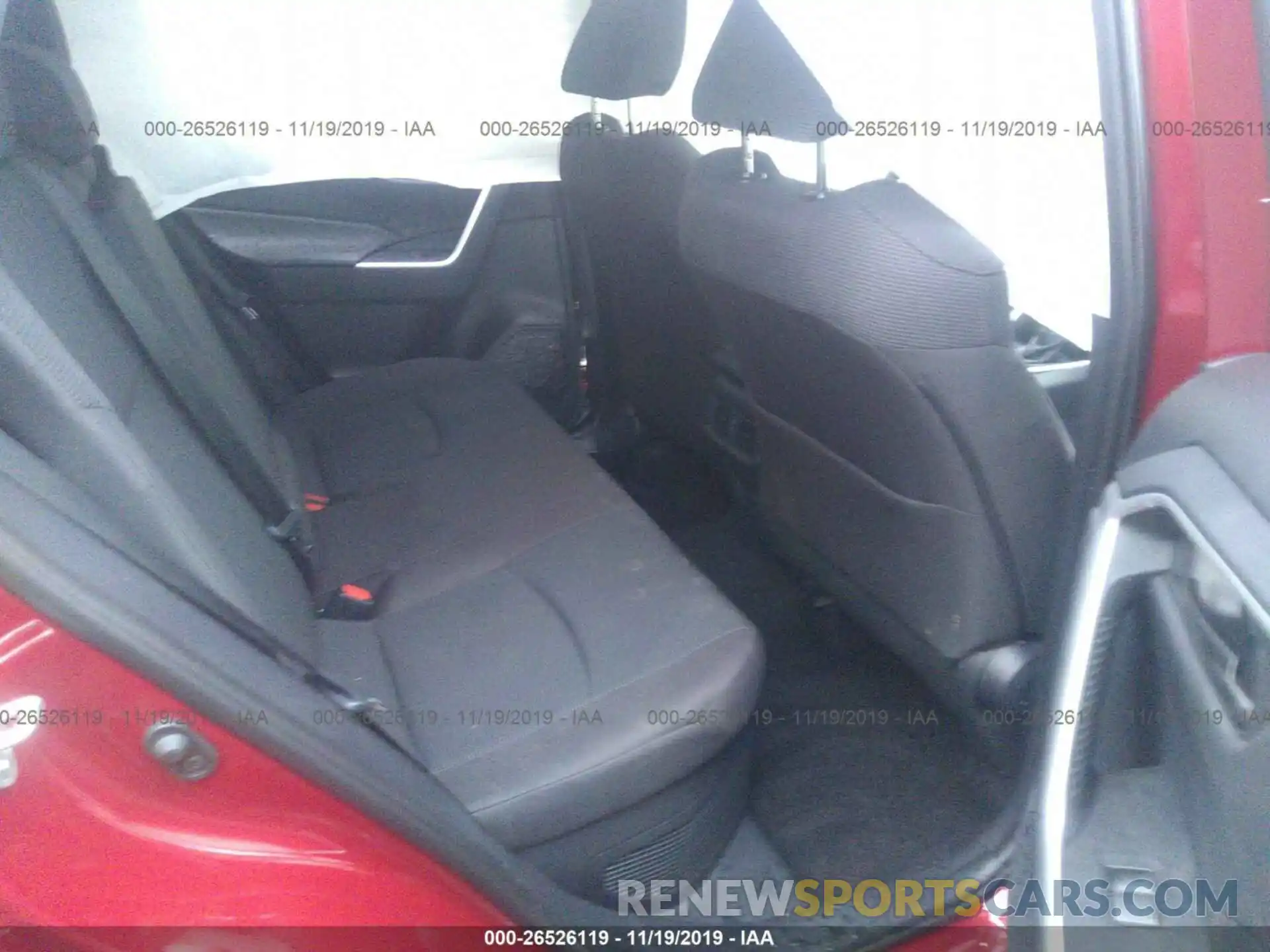 8 Photograph of a damaged car 2T3MWRFV5KW037003 TOYOTA RAV4 2019