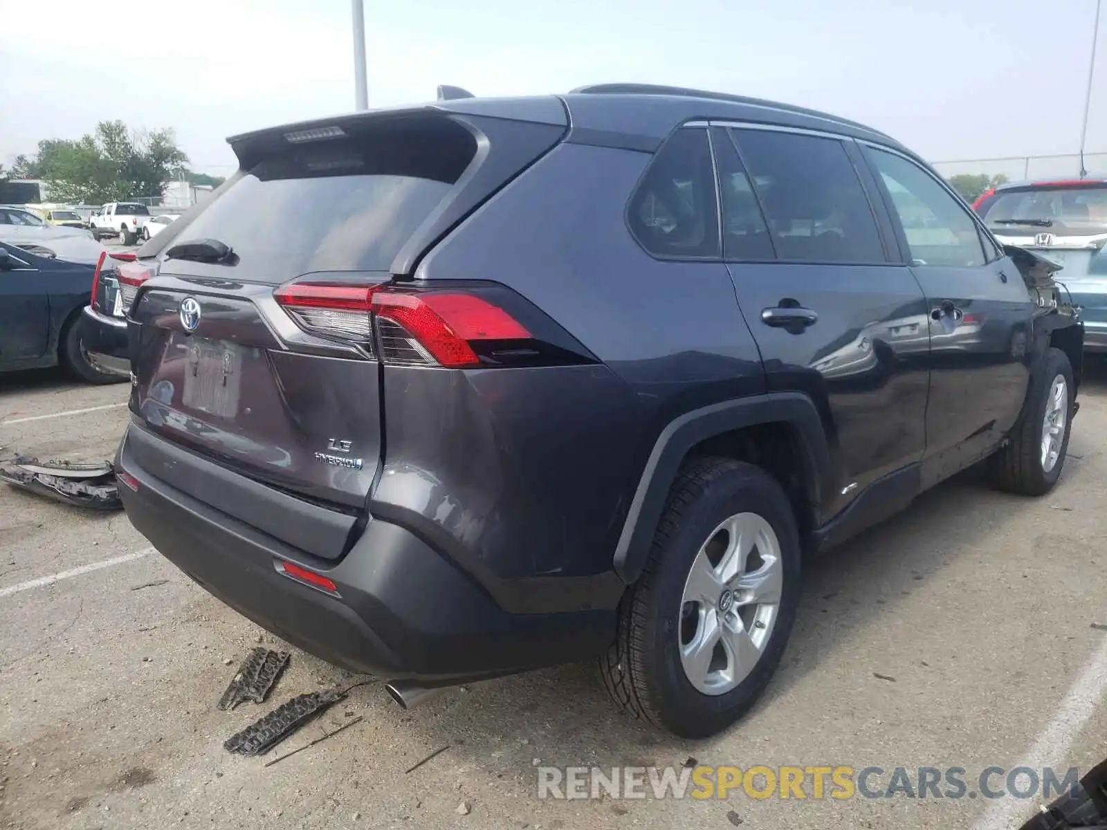 4 Photograph of a damaged car 2T3MWRFV6KW024826 TOYOTA RAV4 2019