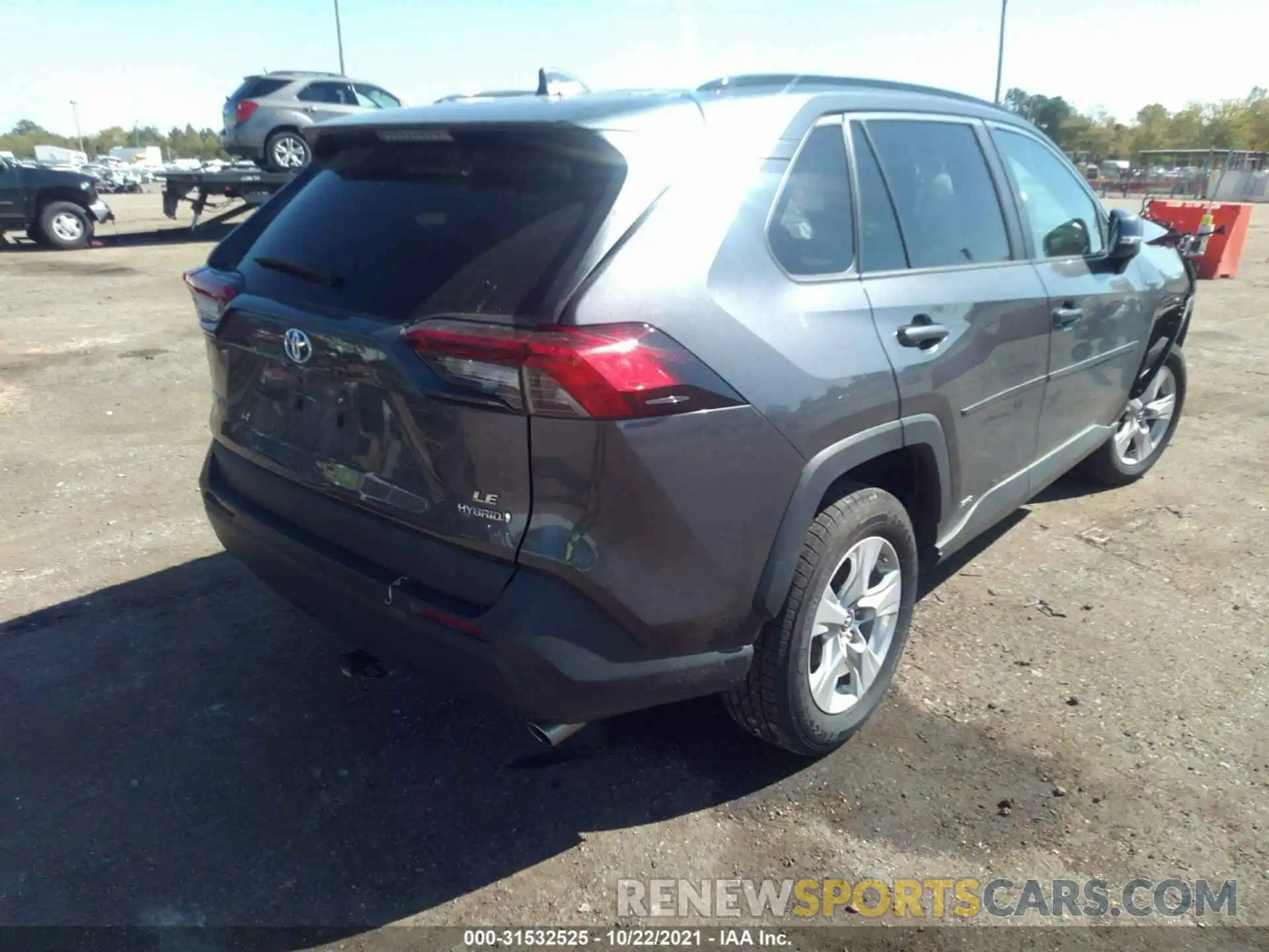 4 Photograph of a damaged car 2T3MWRFV6KW025233 TOYOTA RAV4 2019