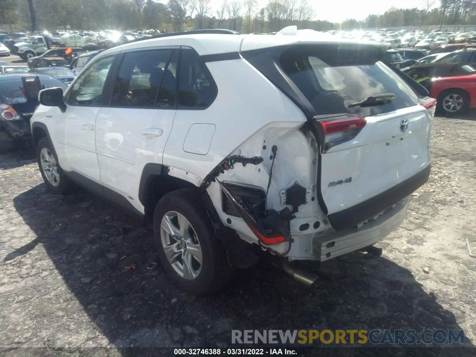 3 Photograph of a damaged car 2T3MWRFV6KW032263 TOYOTA RAV4 2019