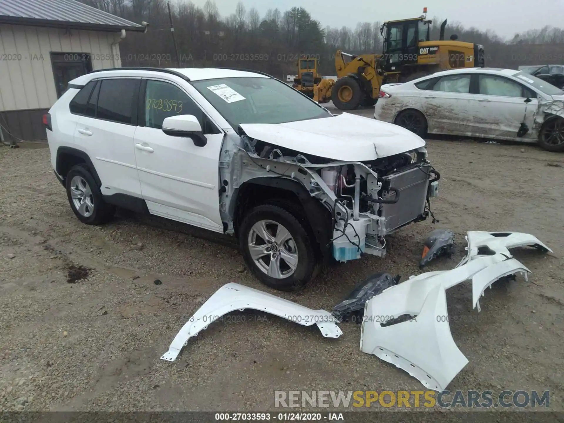 1 Photograph of a damaged car 2T3MWRFV6KW033784 TOYOTA RAV4 2019