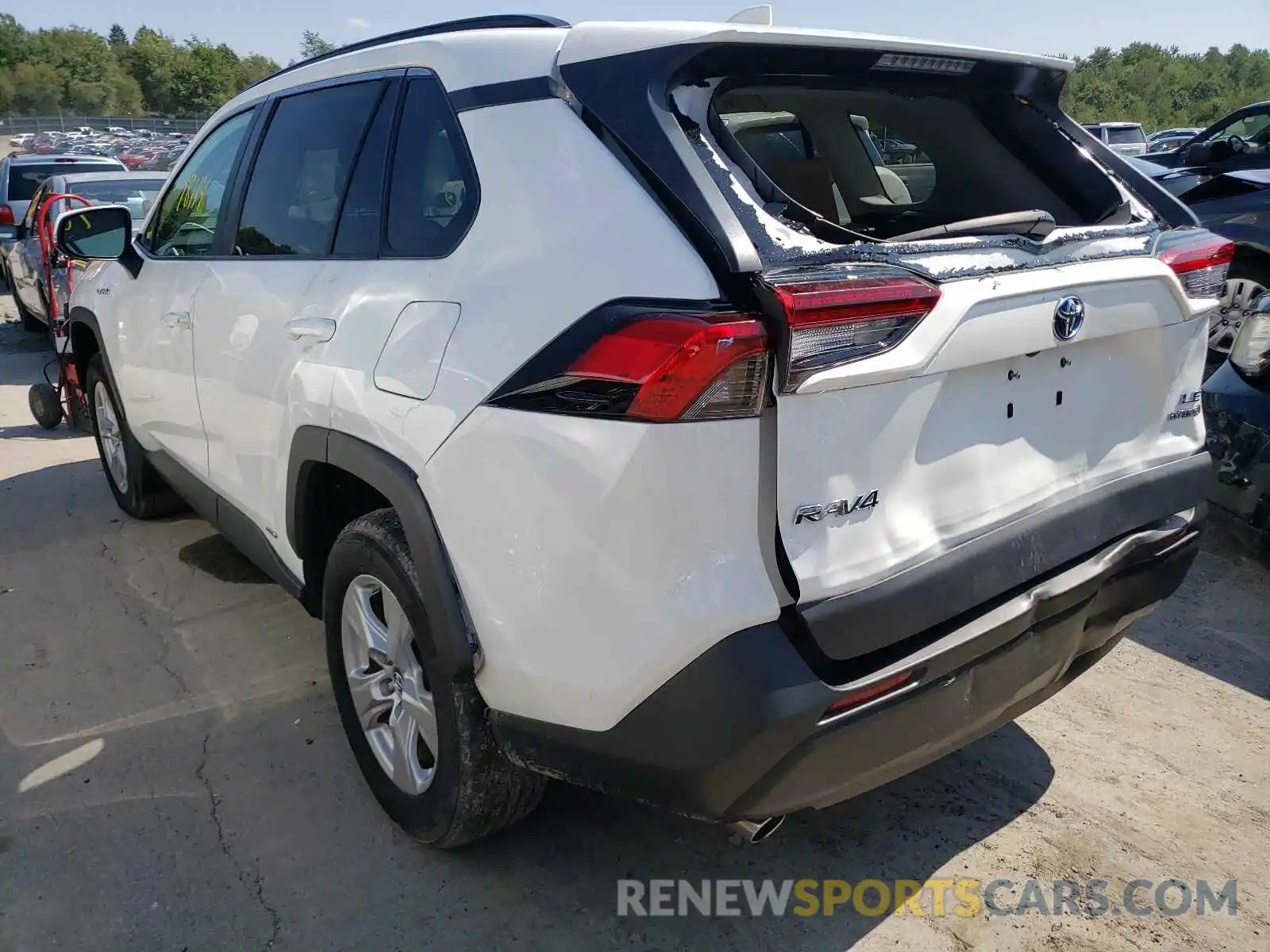 3 Photograph of a damaged car 2T3MWRFV7KW009610 TOYOTA RAV4 2019