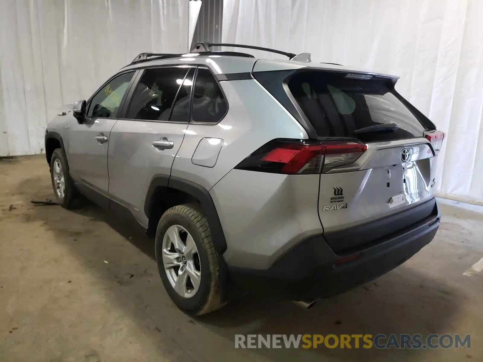 3 Photograph of a damaged car 2T3MWRFV7KW016752 TOYOTA RAV4 2019