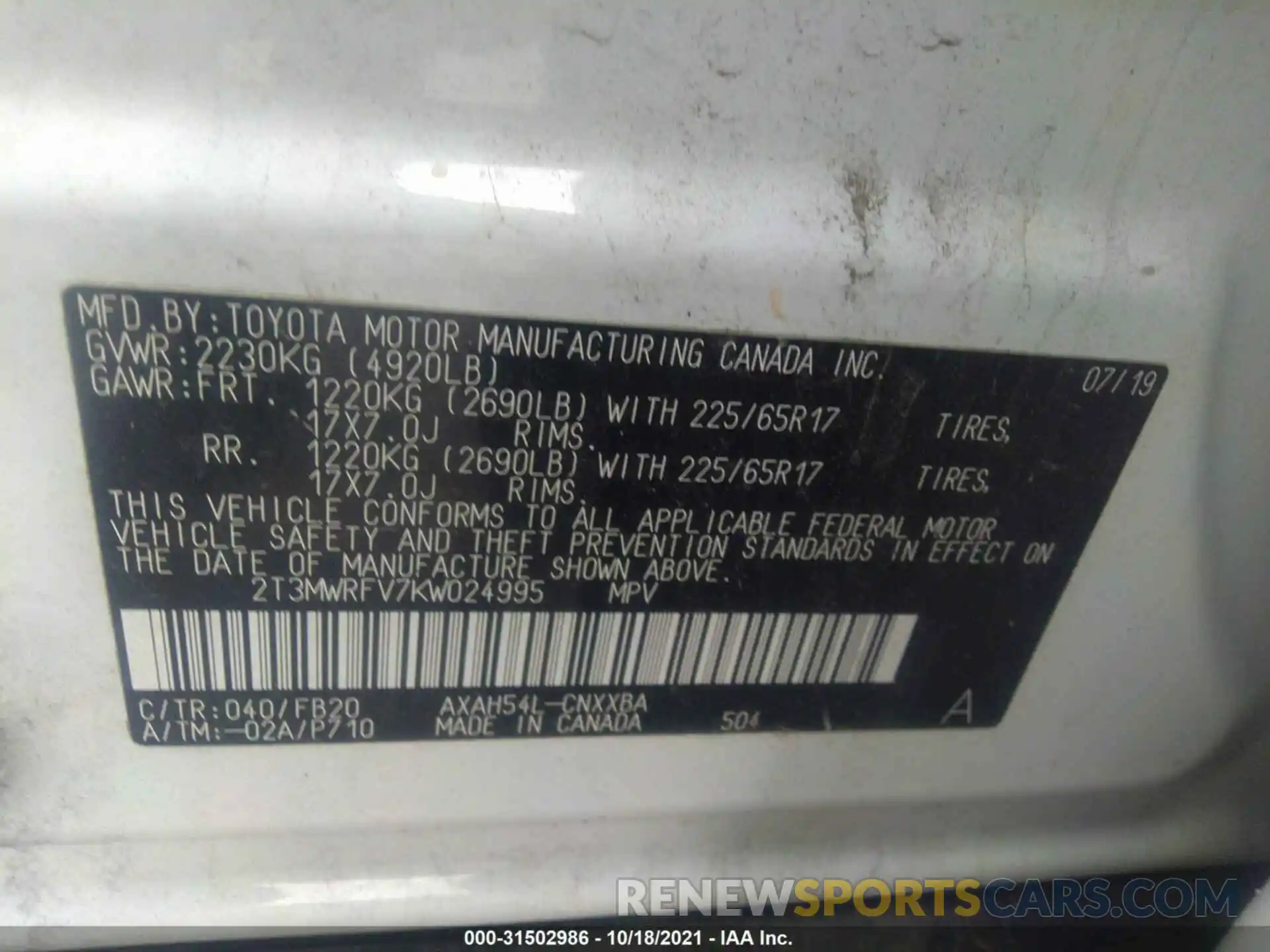 9 Photograph of a damaged car 2T3MWRFV7KW024995 TOYOTA RAV4 2019