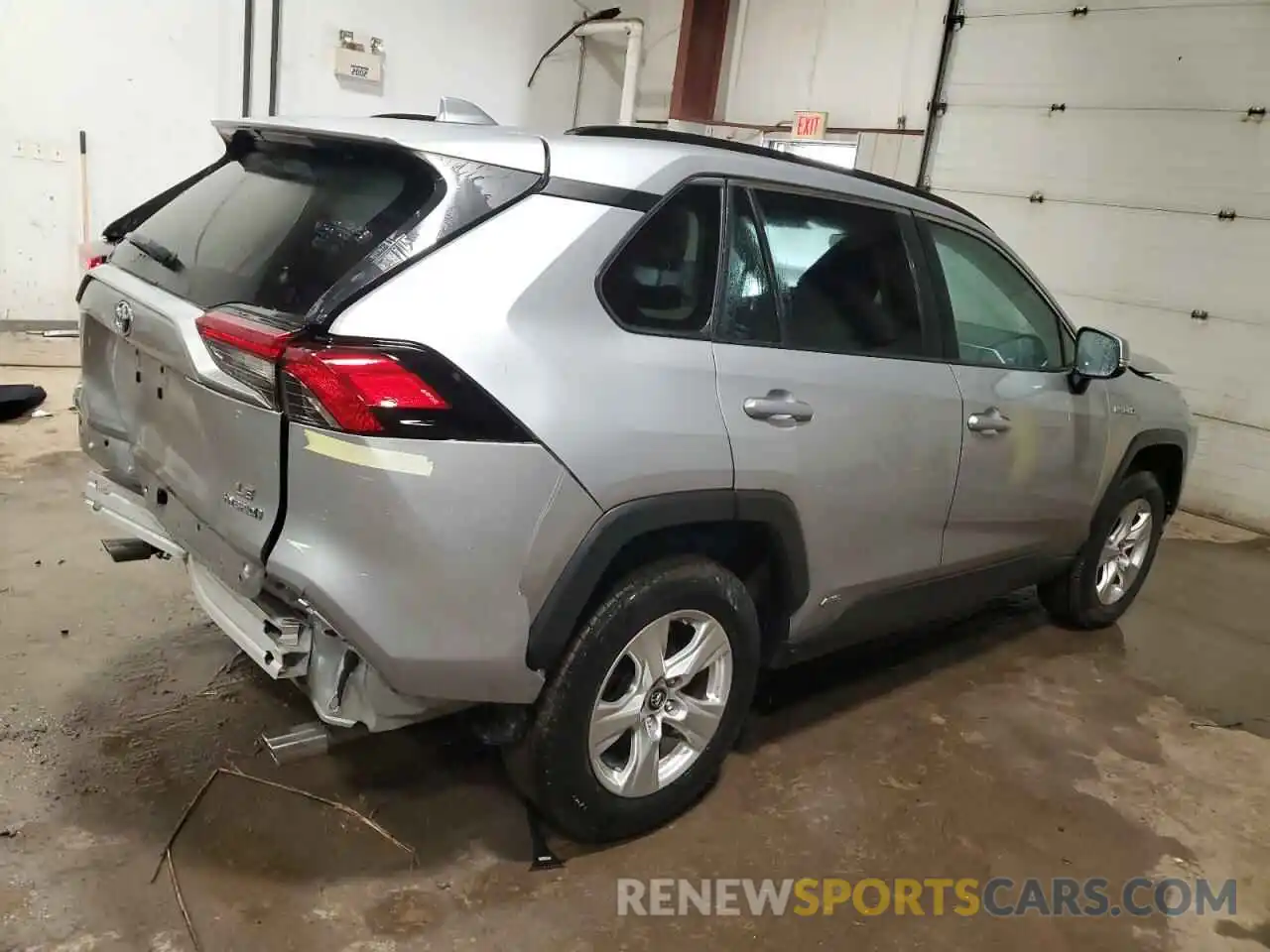 3 Photograph of a damaged car 2T3MWRFV7KW026049 TOYOTA RAV4 2019