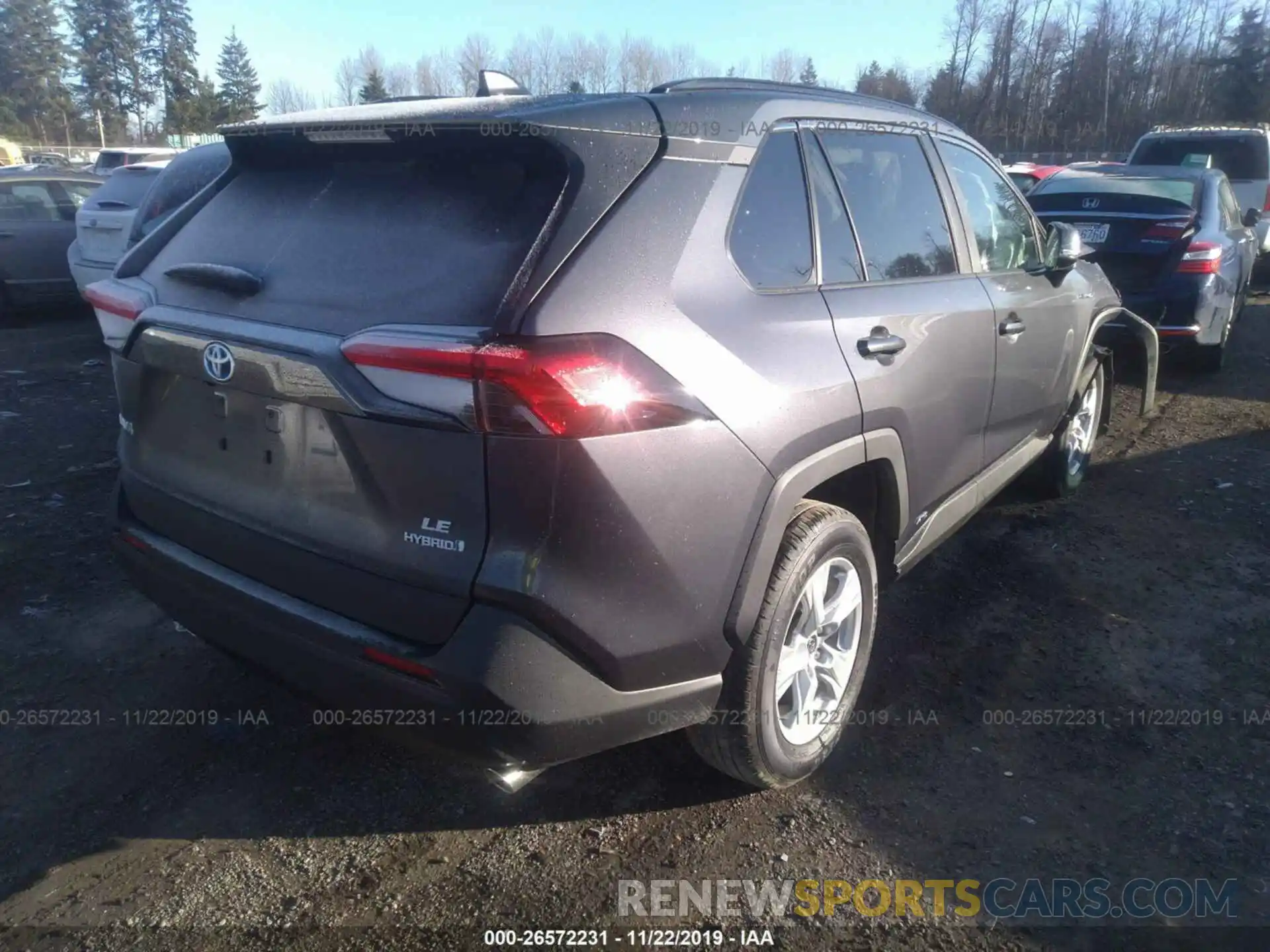 4 Photograph of a damaged car 2T3MWRFV7KW045006 TOYOTA RAV4 2019