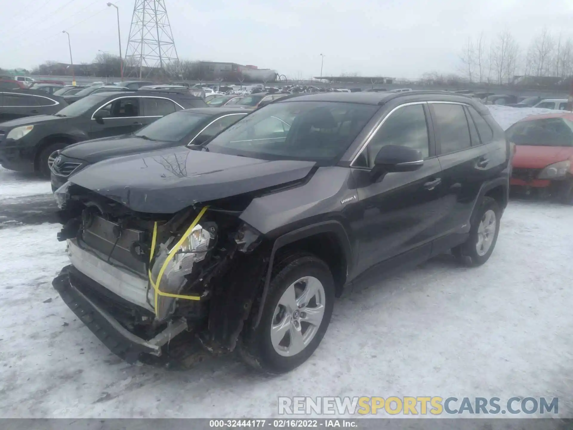 2 Photograph of a damaged car 2T3MWRFV8KW004450 TOYOTA RAV4 2019