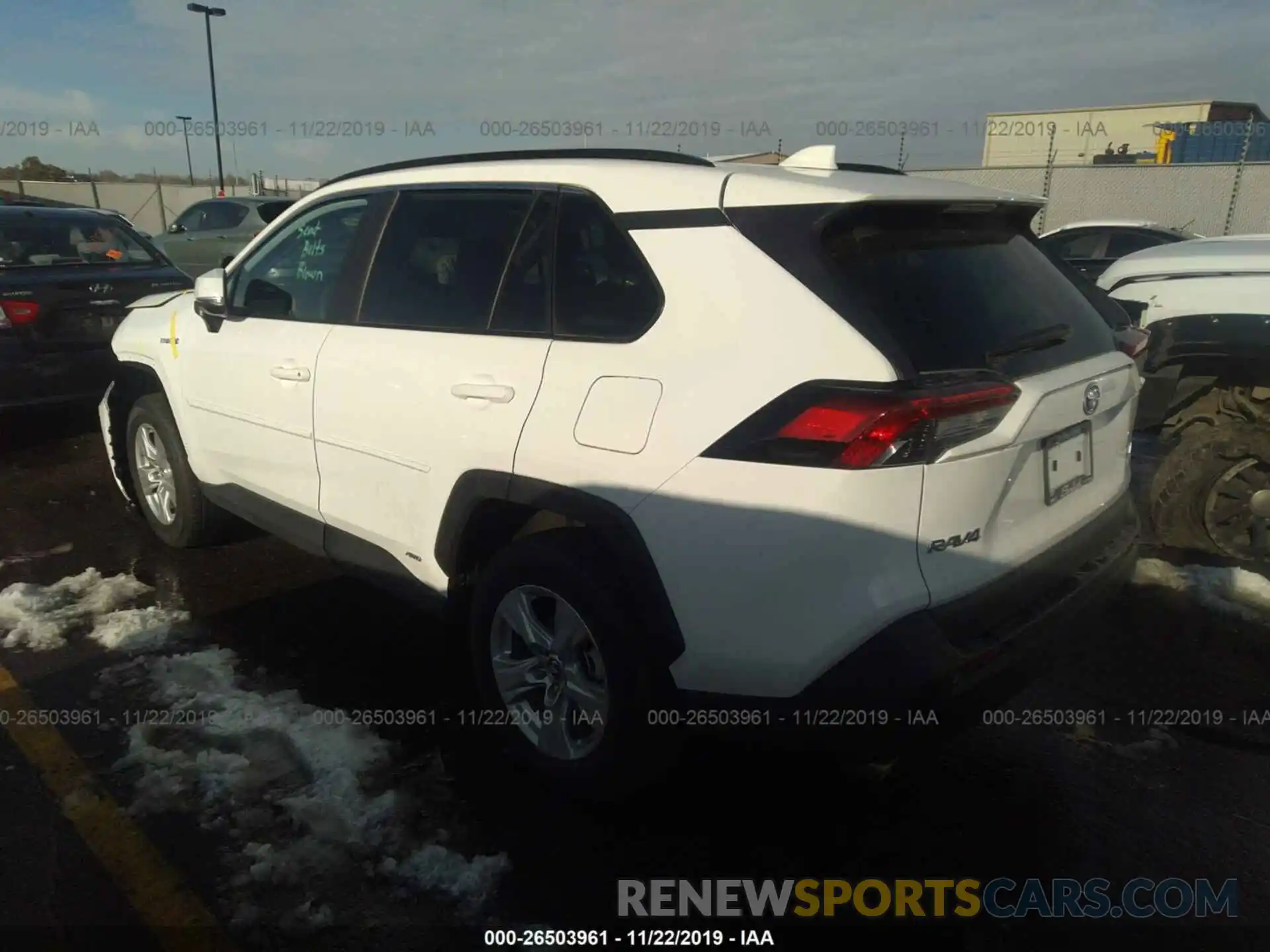 3 Photograph of a damaged car 2T3MWRFV8KW027601 TOYOTA RAV4 2019