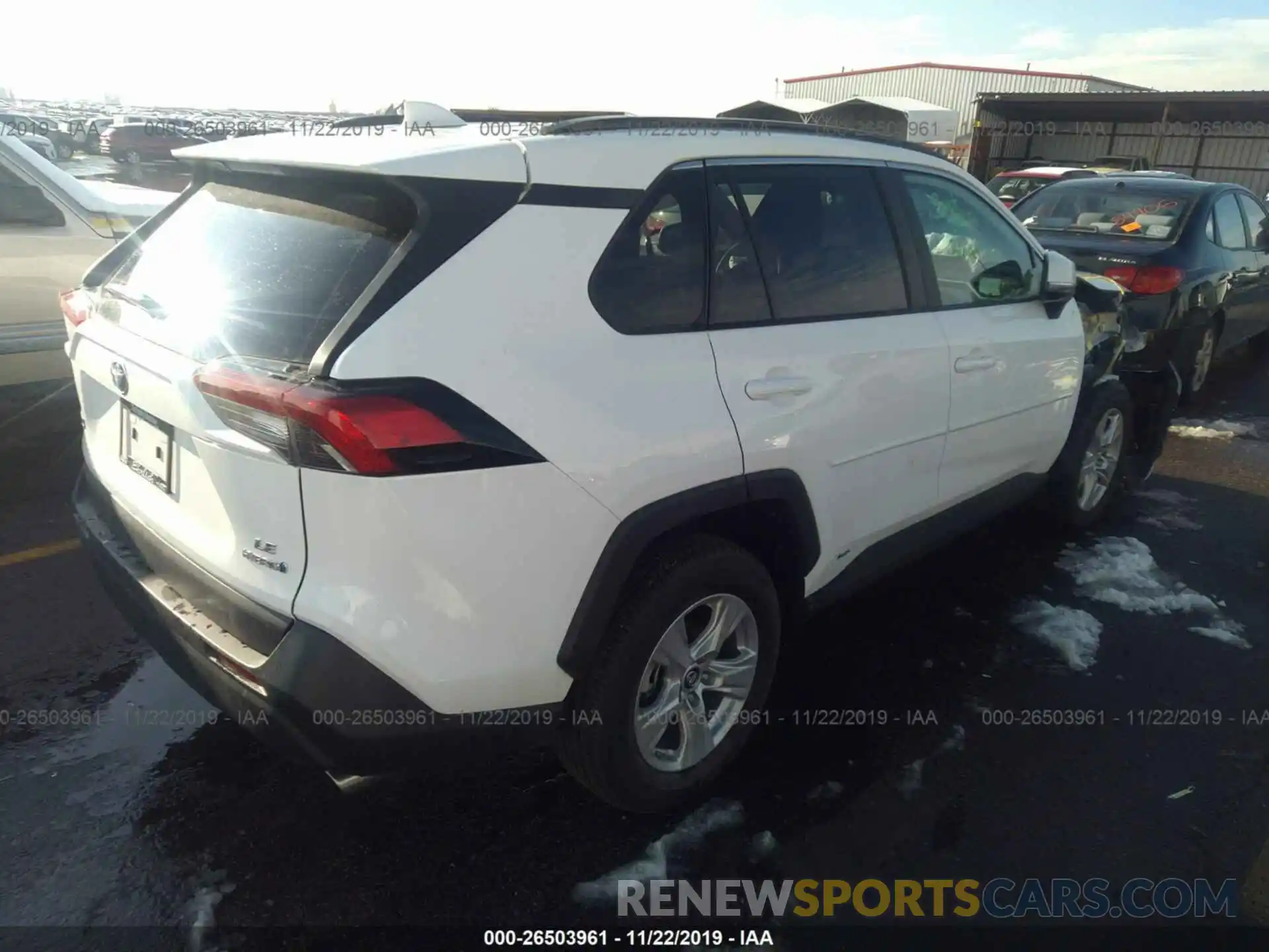 4 Photograph of a damaged car 2T3MWRFV8KW027601 TOYOTA RAV4 2019