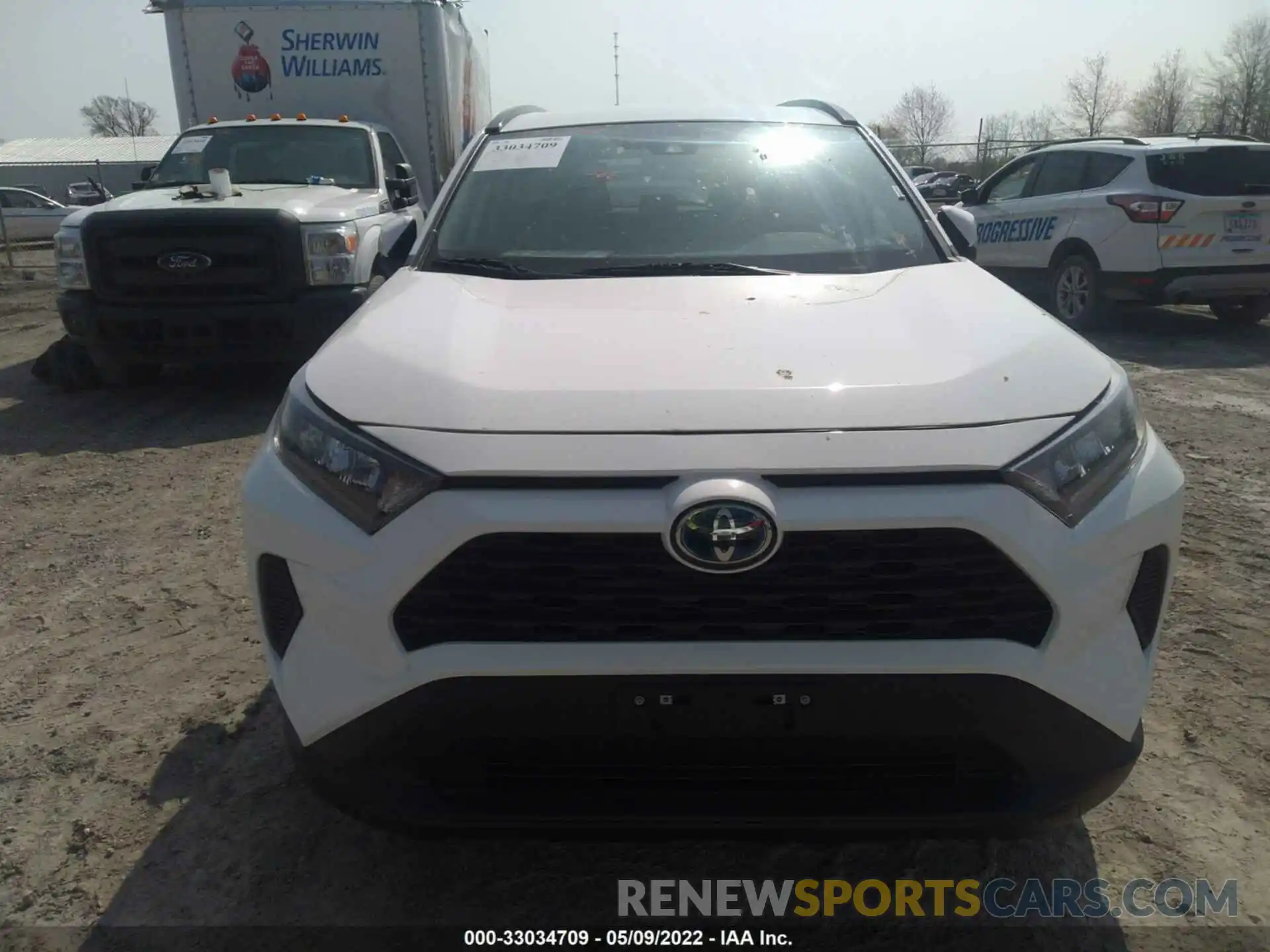 6 Photograph of a damaged car 2T3MWRFV9KW003887 TOYOTA RAV4 2019