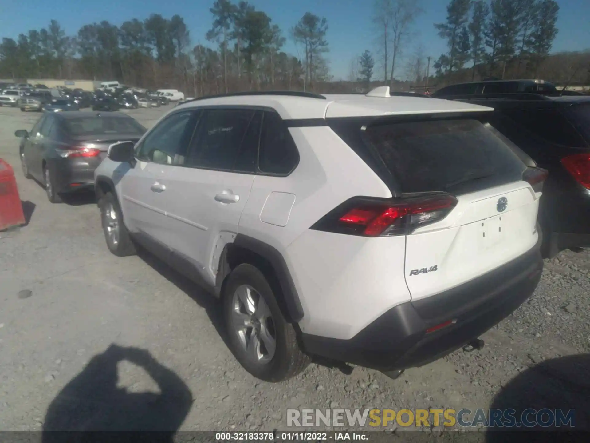 3 Photograph of a damaged car 2T3MWRFVXKW009620 TOYOTA RAV4 2019