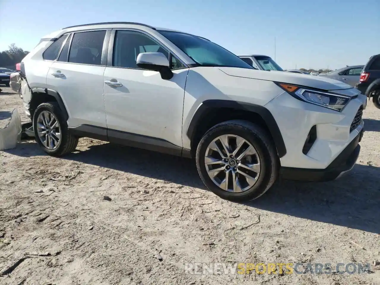 1 Photograph of a damaged car 2T3N1RFV0KC002454 TOYOTA RAV4 2019