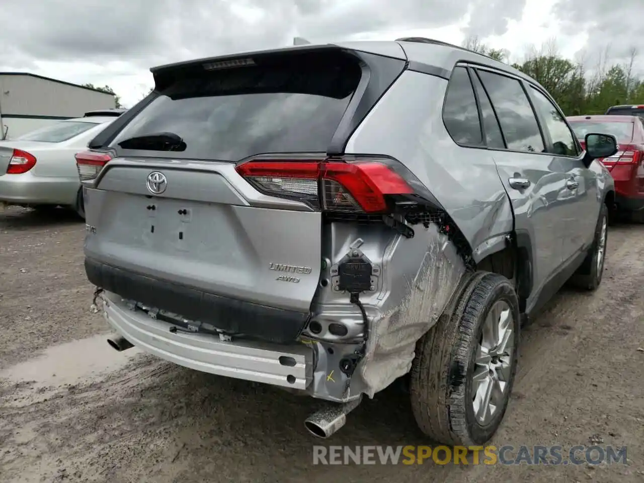 4 Photograph of a damaged car 2T3N1RFV0KW016840 TOYOTA RAV4 2019