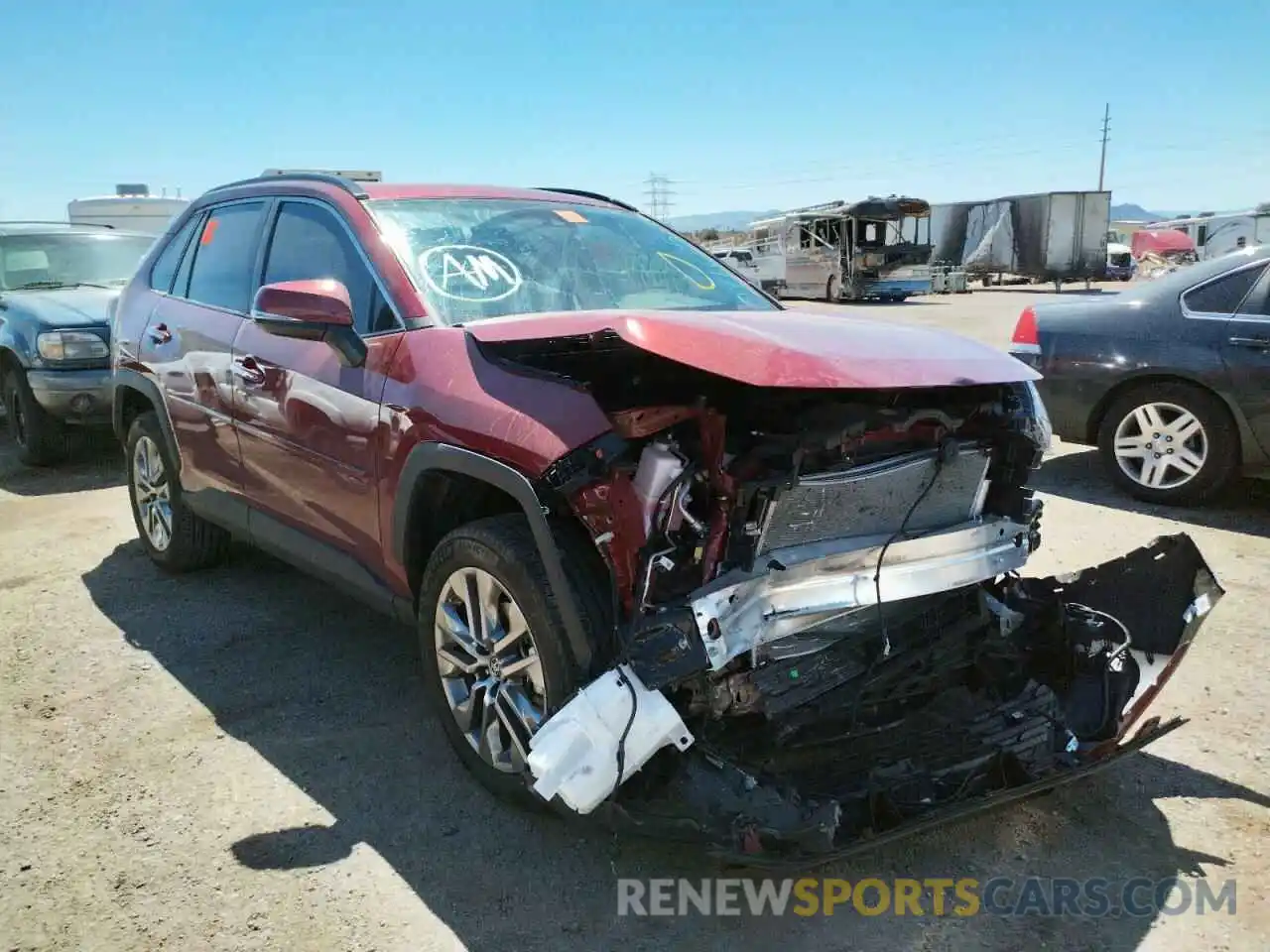 1 Photograph of a damaged car 2T3N1RFV0KW071059 TOYOTA RAV4 2019