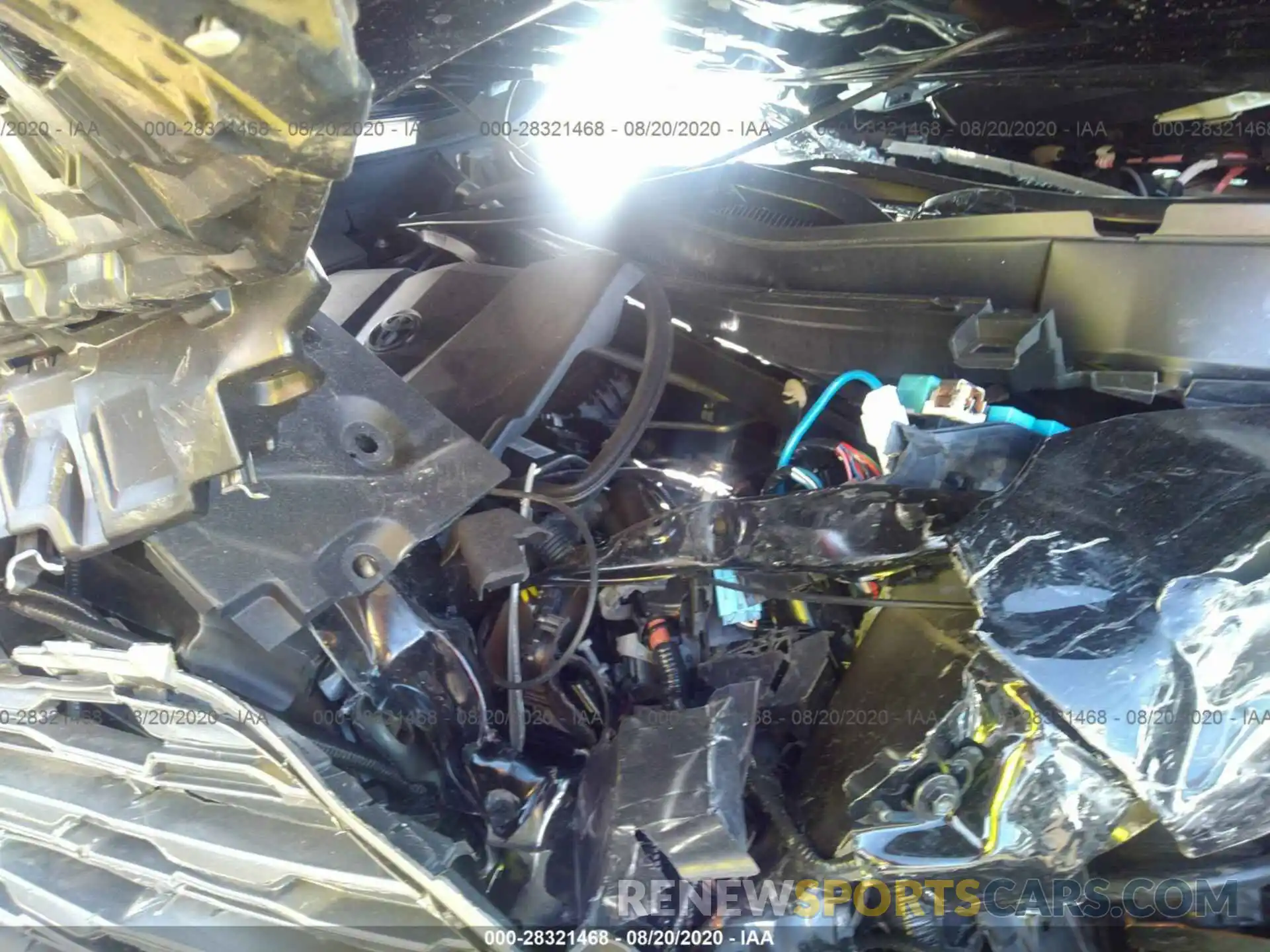 10 Photograph of a damaged car 2T3N1RFV1KW009587 TOYOTA RAV4 2019