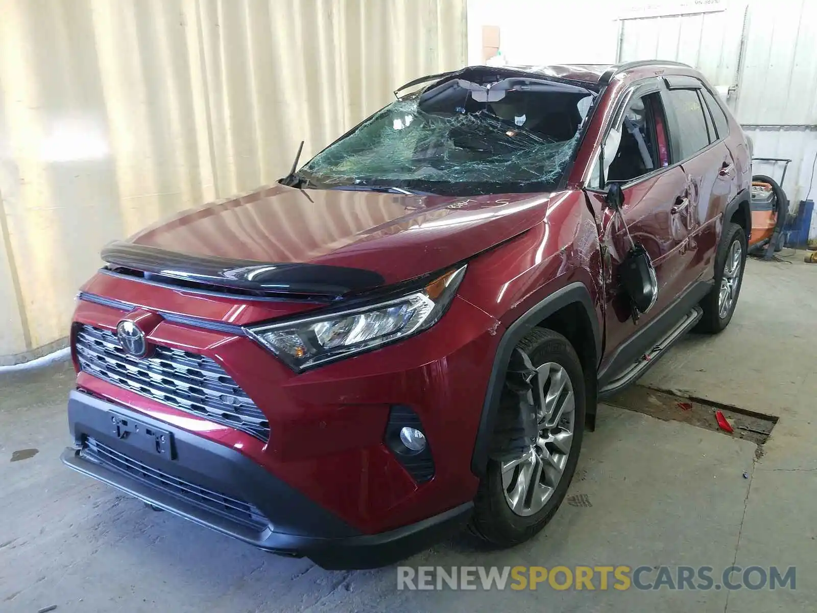 2 Photograph of a damaged car 2T3N1RFV1KW064573 TOYOTA RAV4 2019