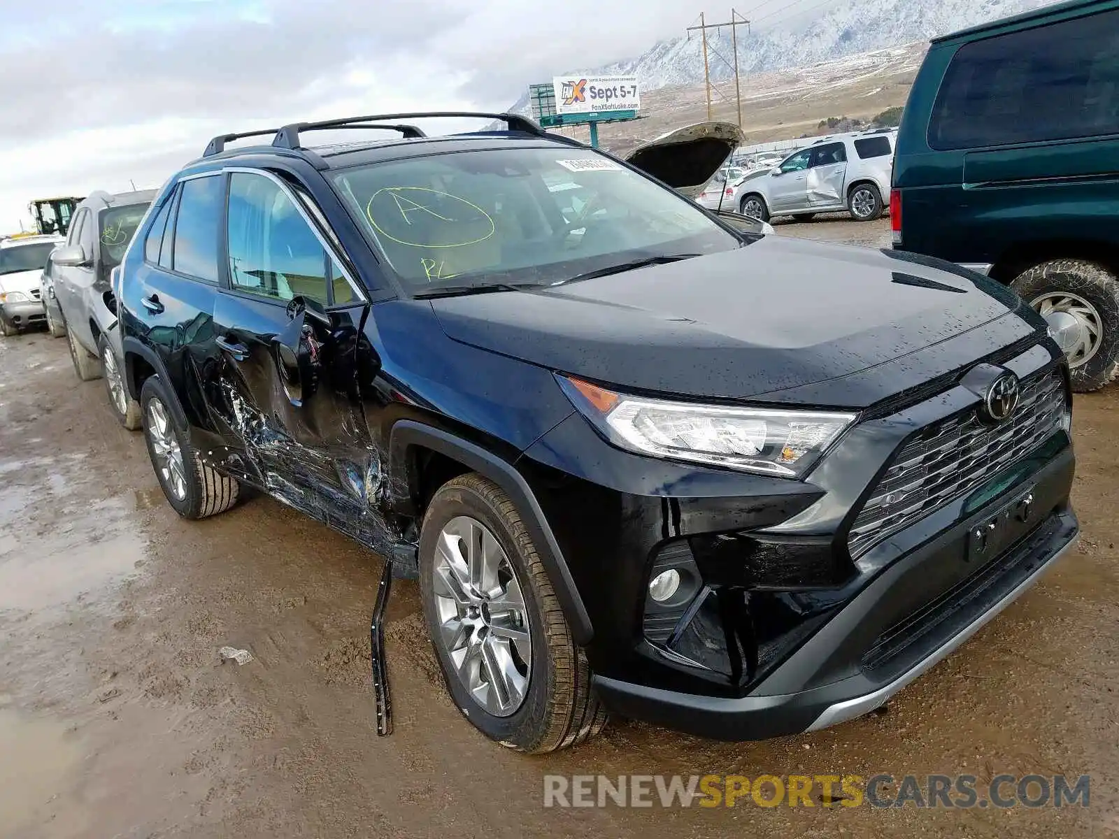 1 Photograph of a damaged car 2T3N1RFV2KC013889 TOYOTA RAV4 2019