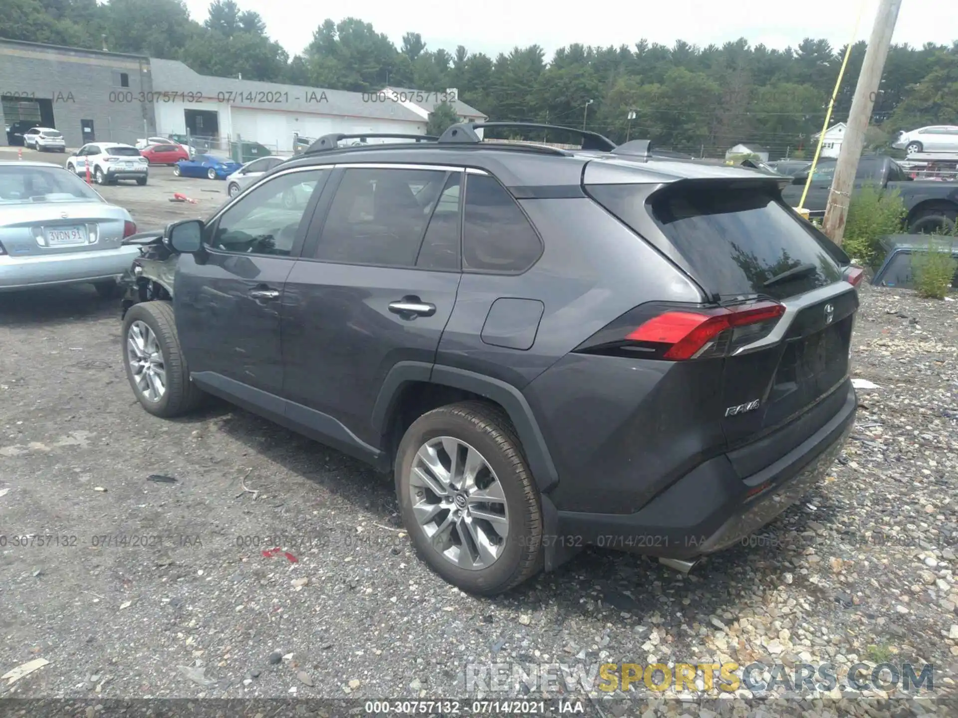 3 Photograph of a damaged car 2T3N1RFV2KW001840 TOYOTA RAV4 2019