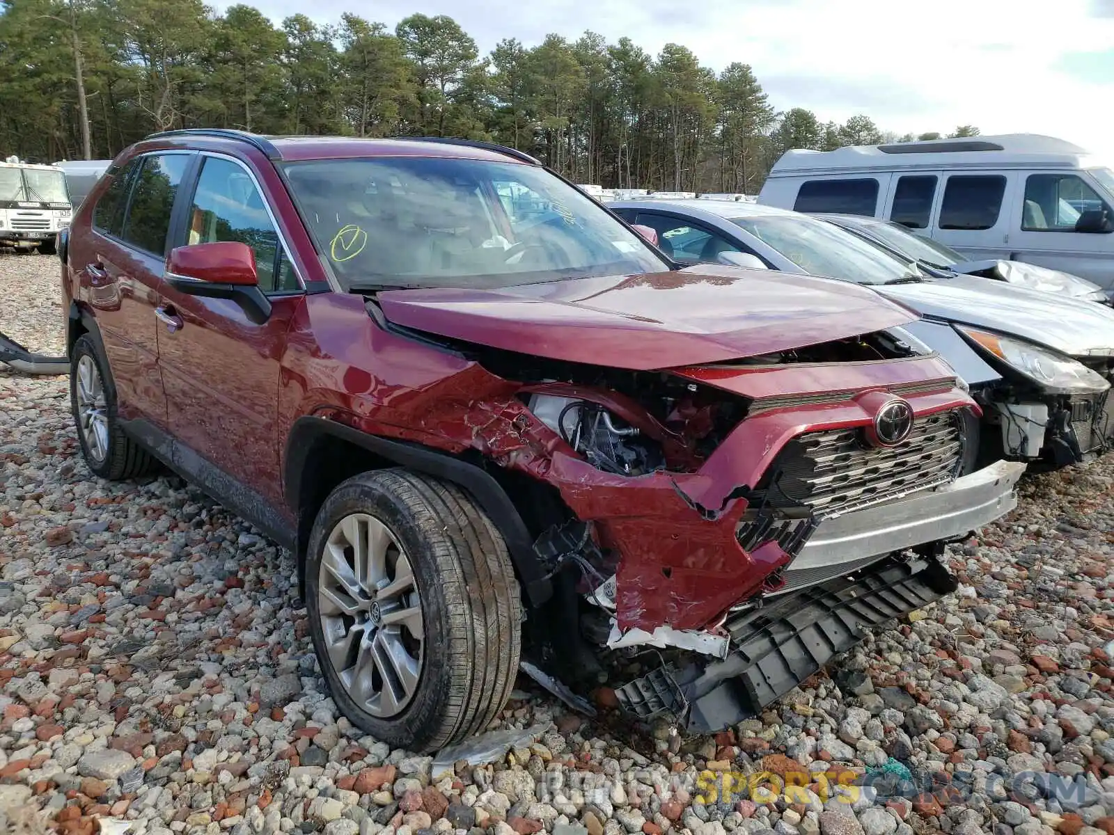 1 Photograph of a damaged car 2T3N1RFV2KW010179 TOYOTA RAV4 2019