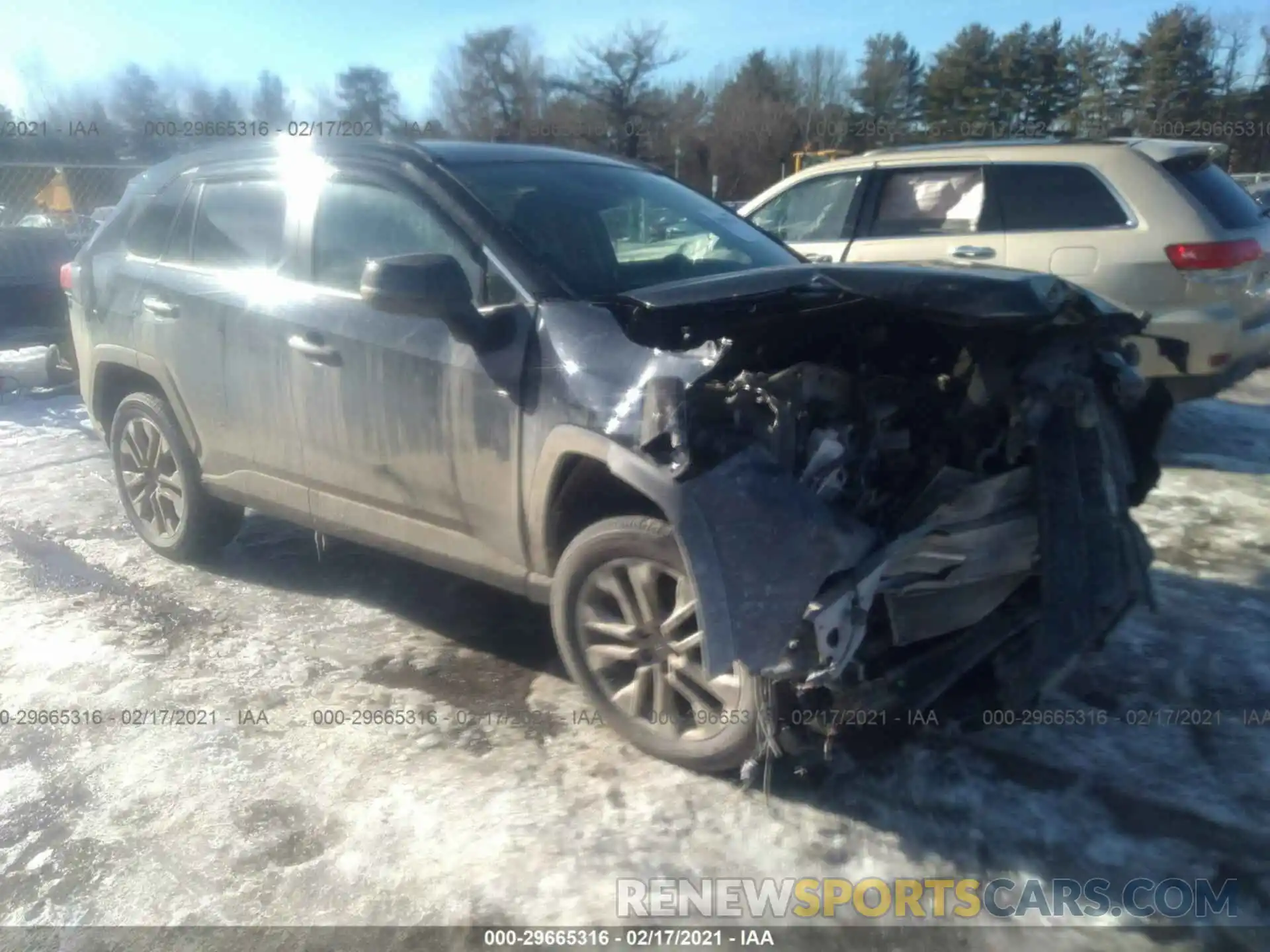 1 Photograph of a damaged car 2T3N1RFV2KW012823 TOYOTA RAV4 2019