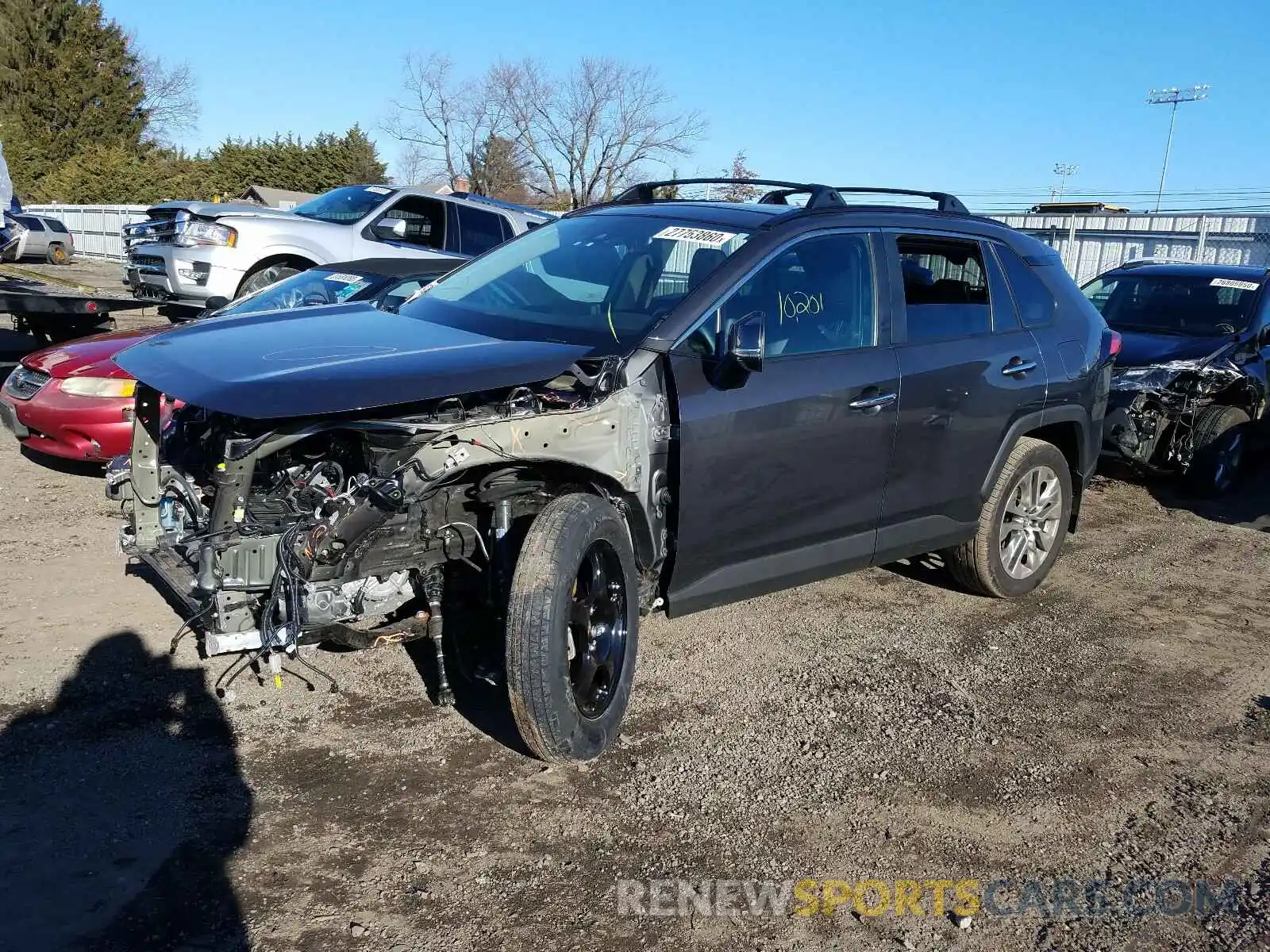 2 Photograph of a damaged car 2T3N1RFV2KW018010 TOYOTA RAV4 2019