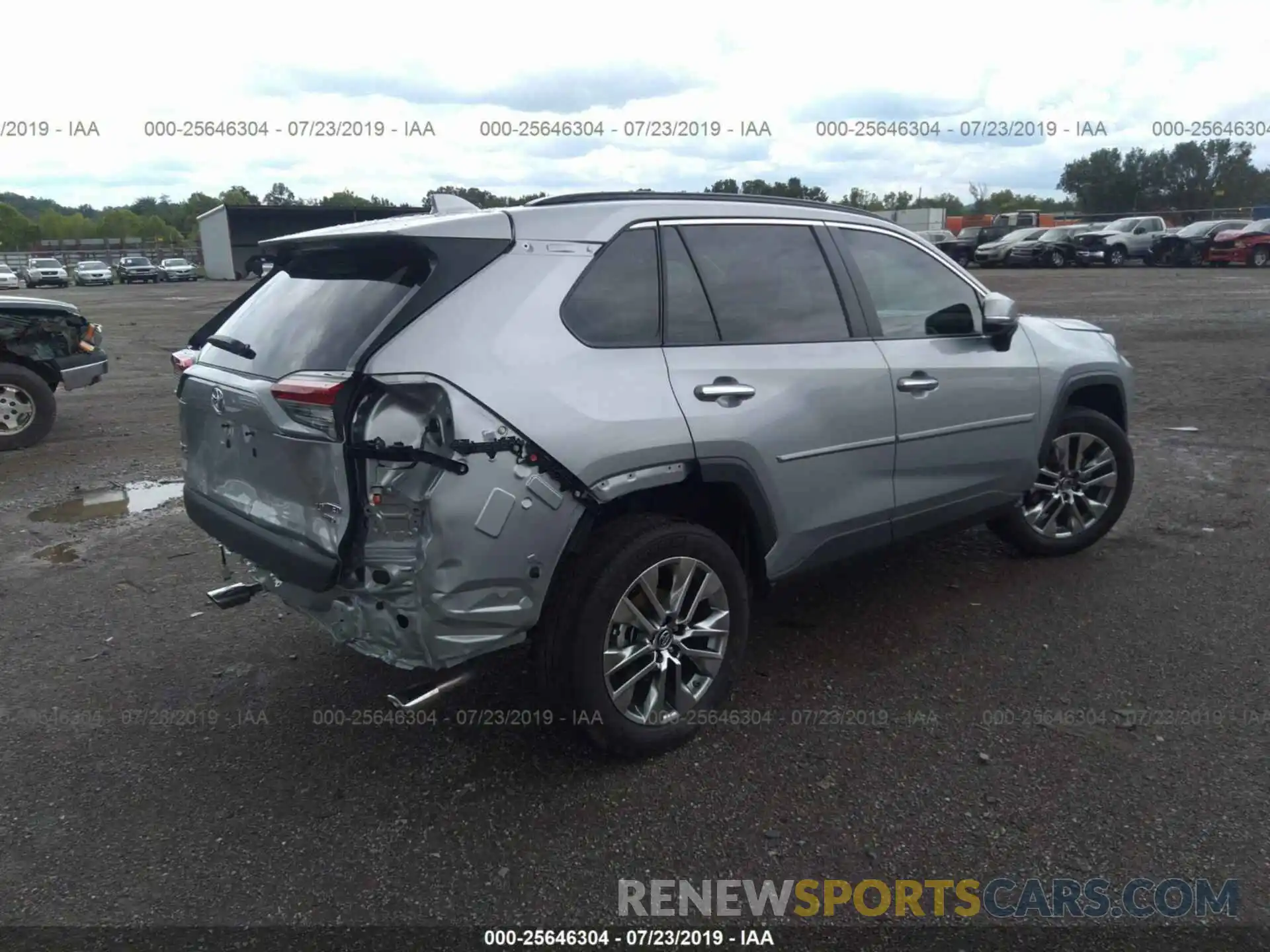 4 Photograph of a damaged car 2T3N1RFV2KW053727 TOYOTA RAV4 2019