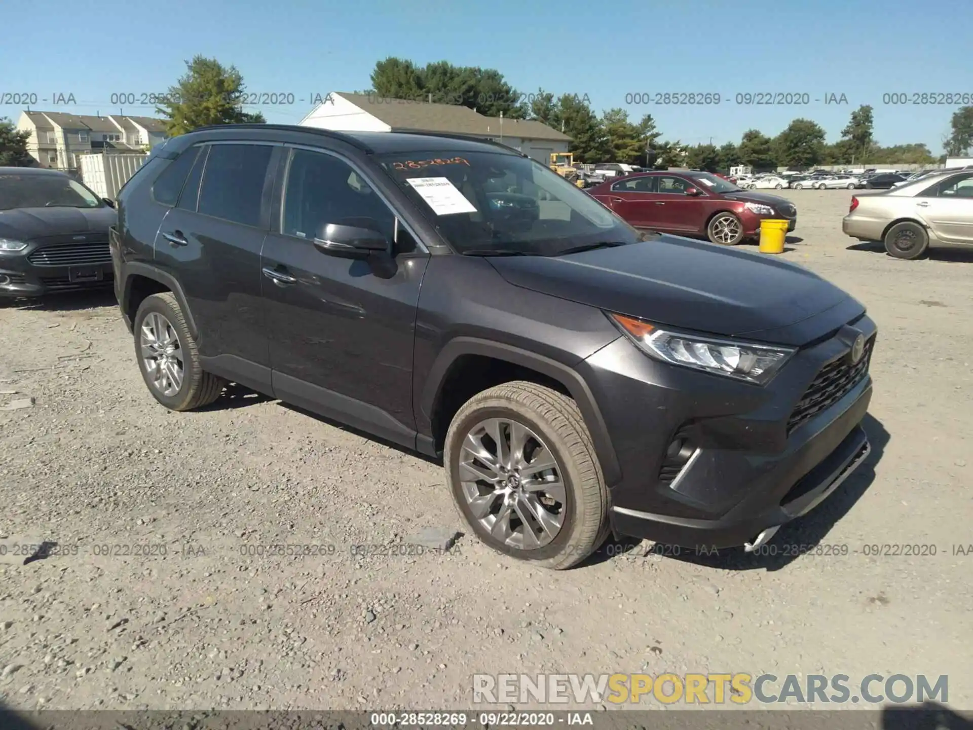 1 Photograph of a damaged car 2T3N1RFV3KC044388 TOYOTA RAV4 2019