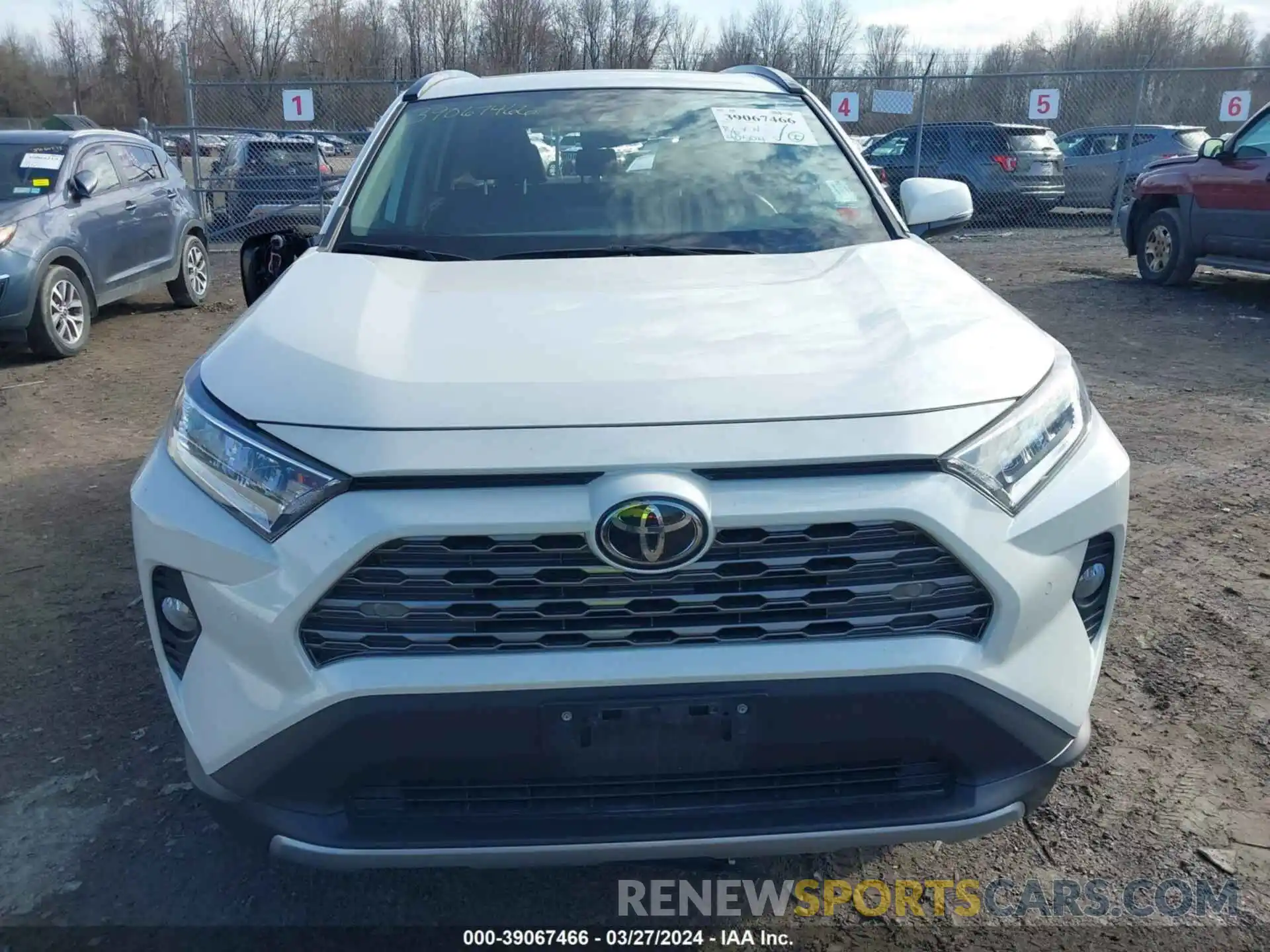 13 Фотография поврежденного автомобиля 2T3N1RFV3KW009218 TOYOTA RAV4 2019