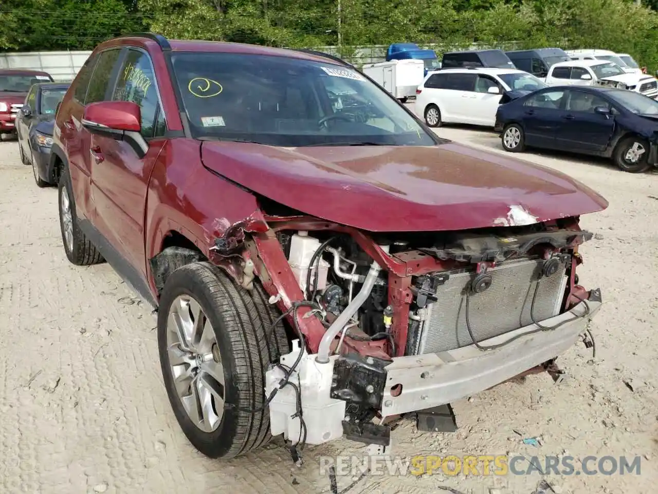 1 Photograph of a damaged car 2T3N1RFV3KW053557 TOYOTA RAV4 2019