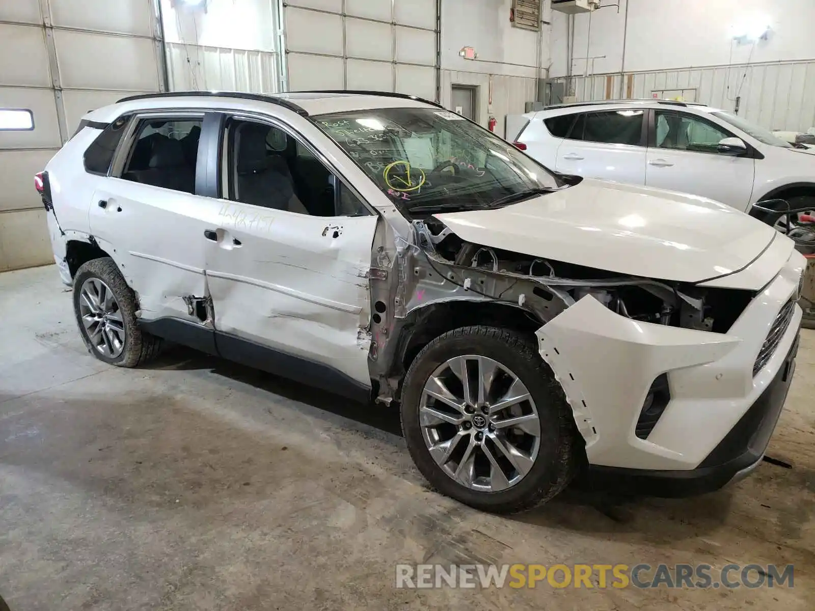 9 Photograph of a damaged car 2T3N1RFV4KC011352 TOYOTA RAV4 2019