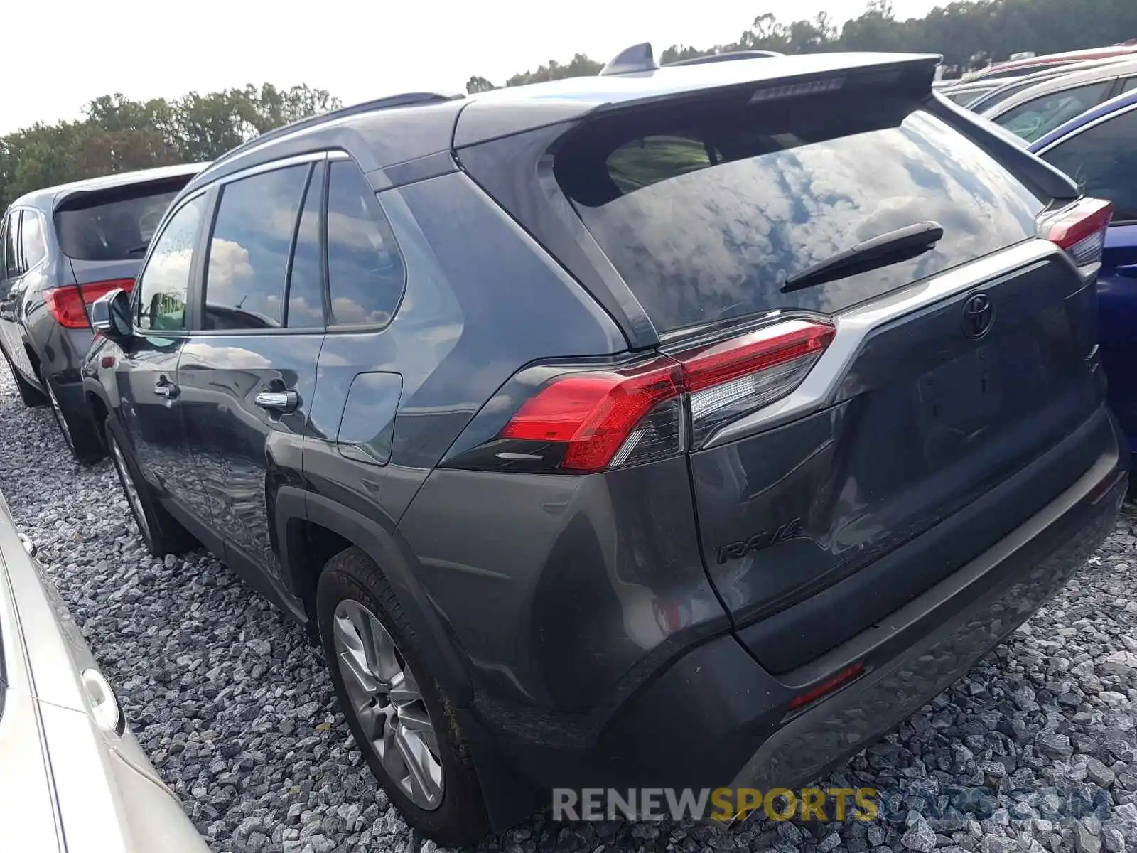 3 Photograph of a damaged car 2T3N1RFV4KC051320 TOYOTA RAV4 2019