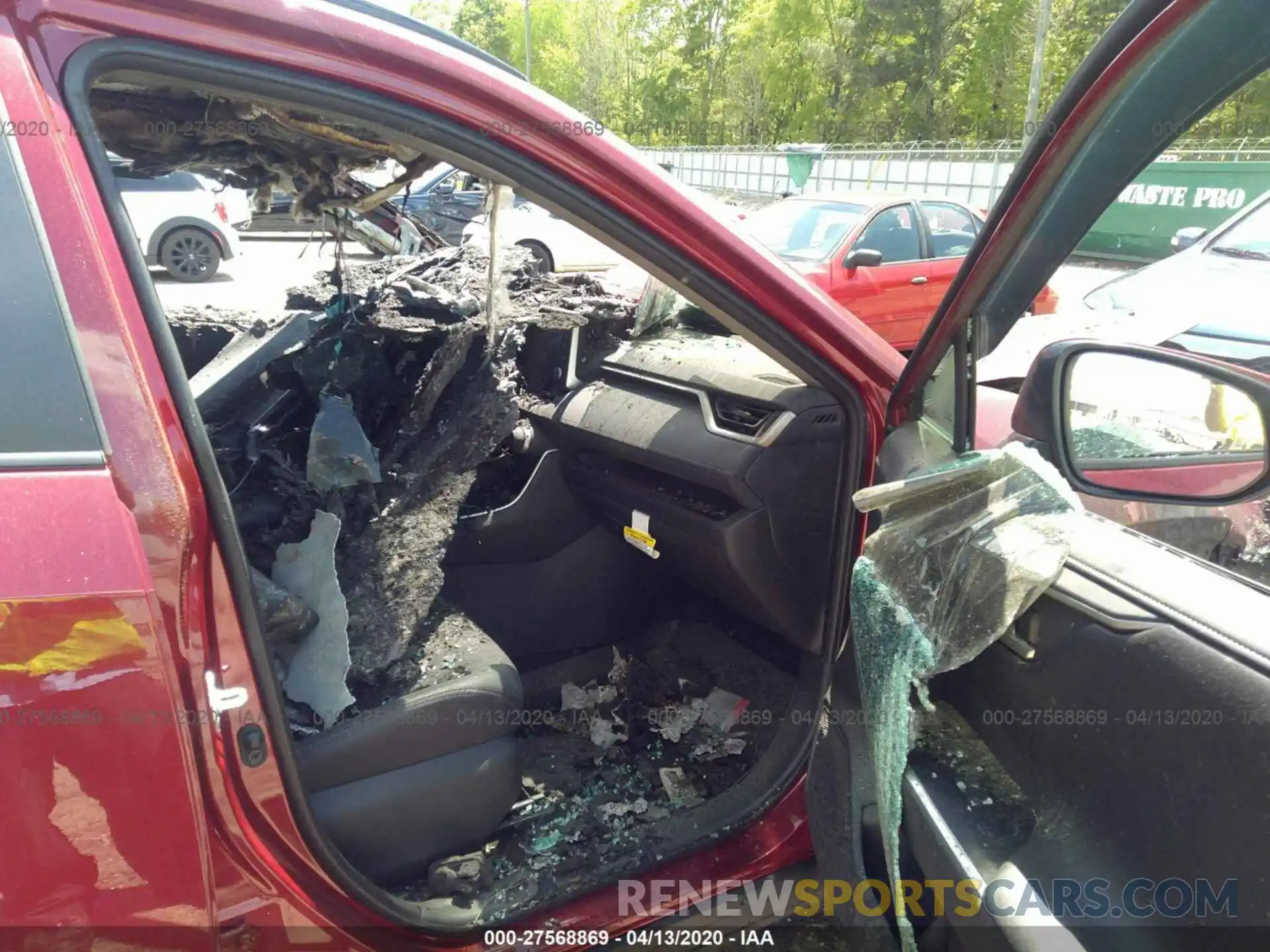 5 Photograph of a damaged car 2T3N1RFV4KC052449 TOYOTA RAV4 2019